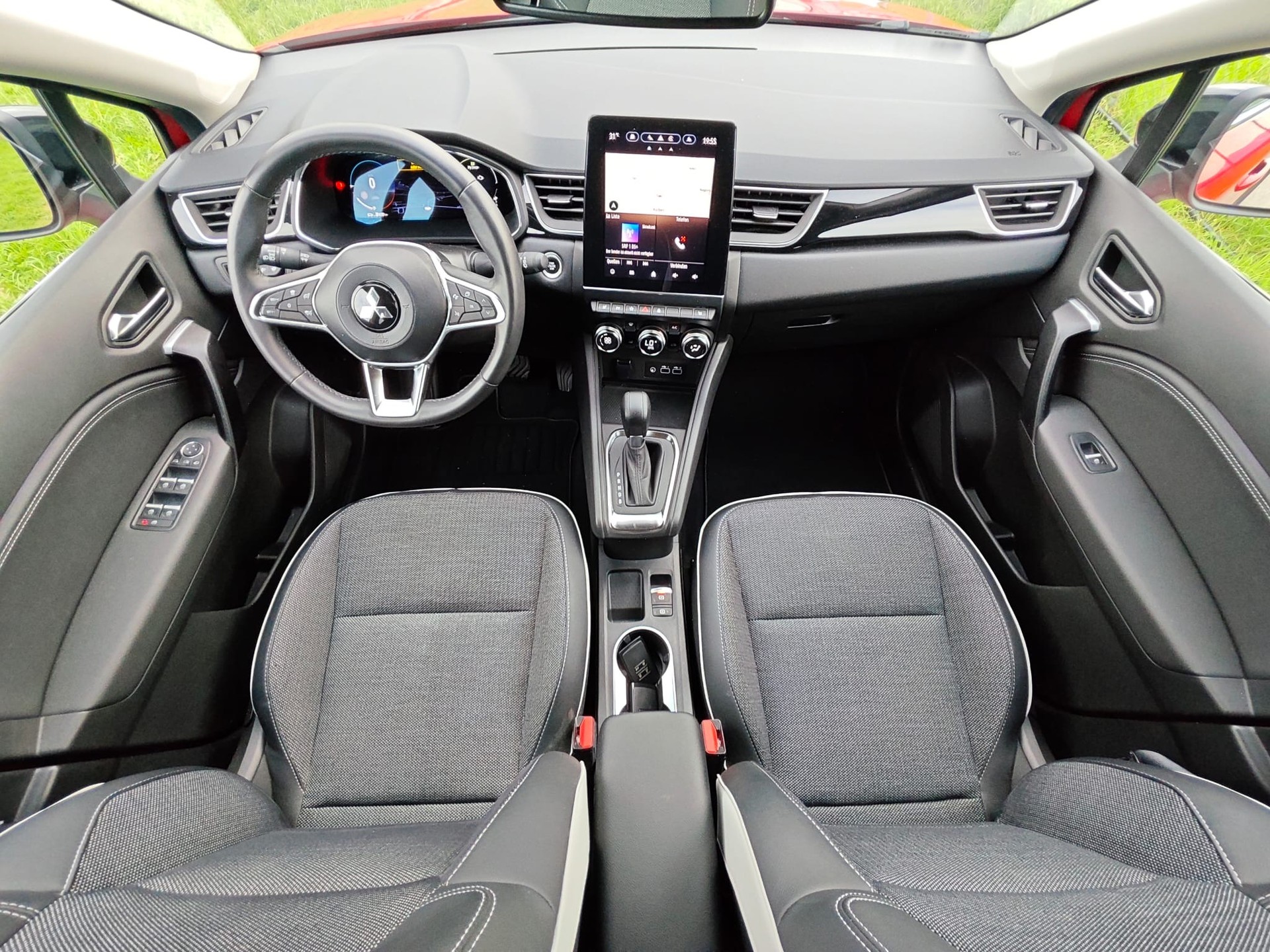 MITSUBISHI ASX 1.6 HEV Intense-image-19