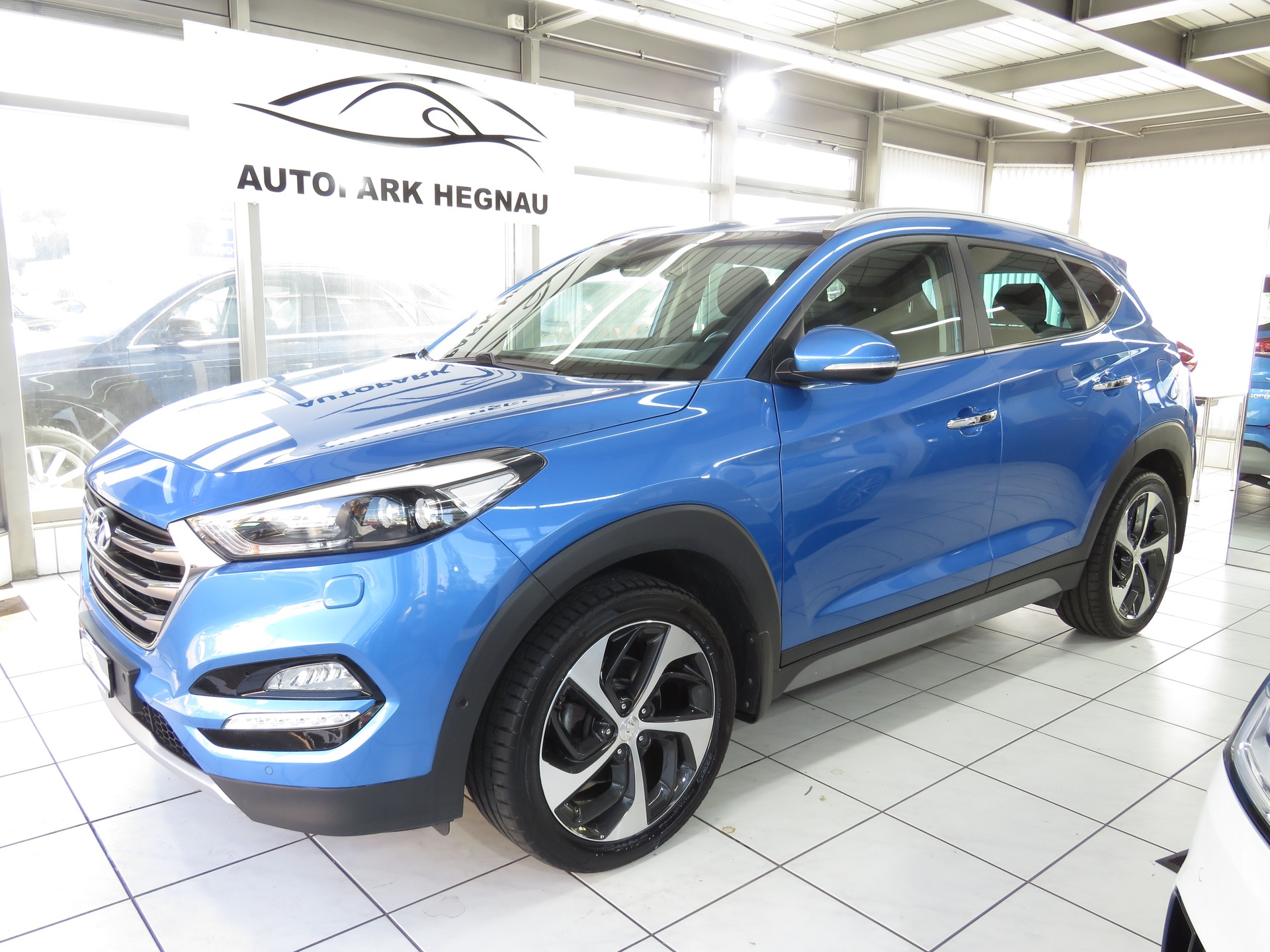 HYUNDAI Tucson 1.6 TGDI Plena 4WD Automatic-image-0