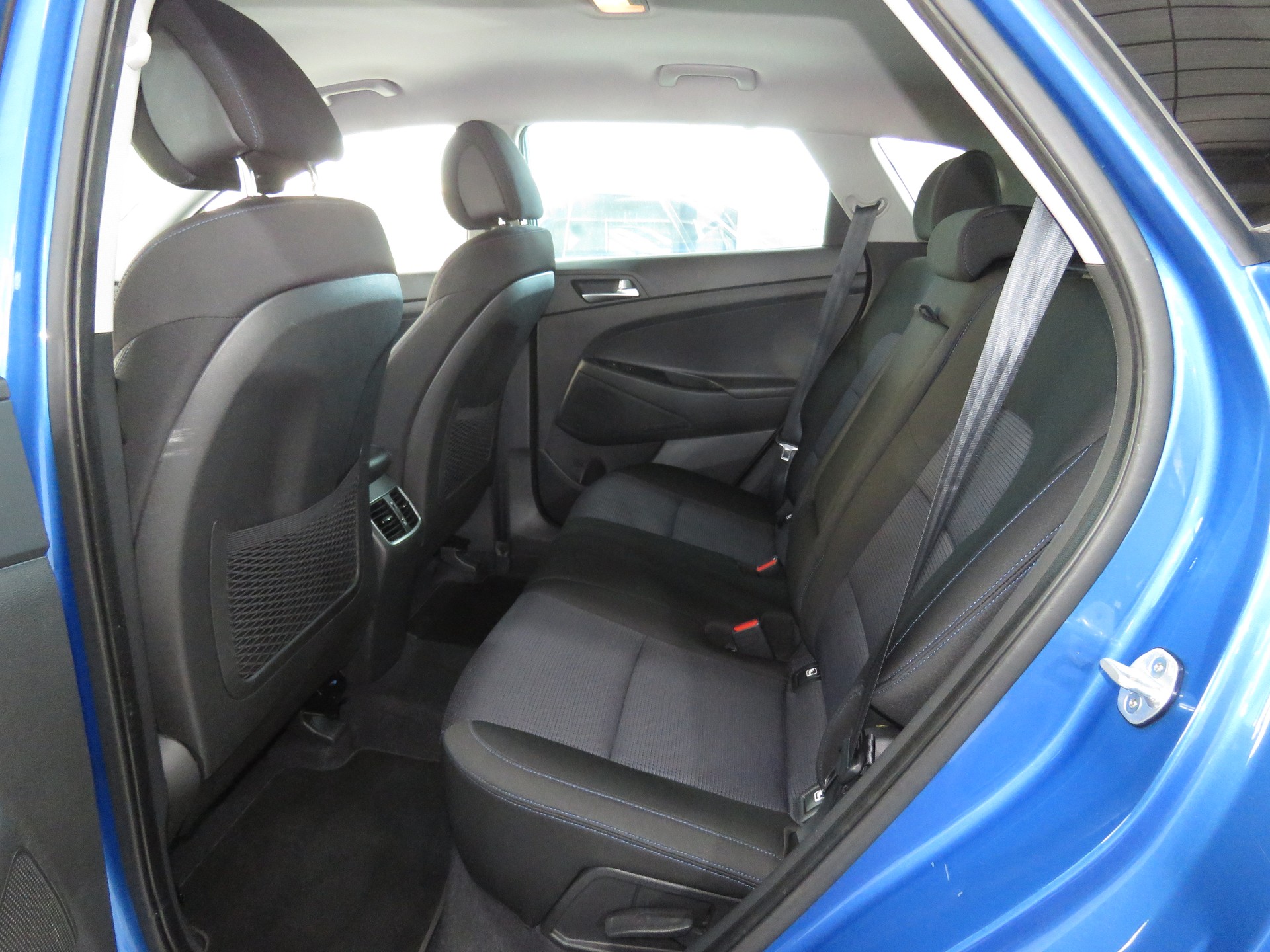 HYUNDAI Tucson 1.6 TGDI Plena 4WD Automatic-image-8