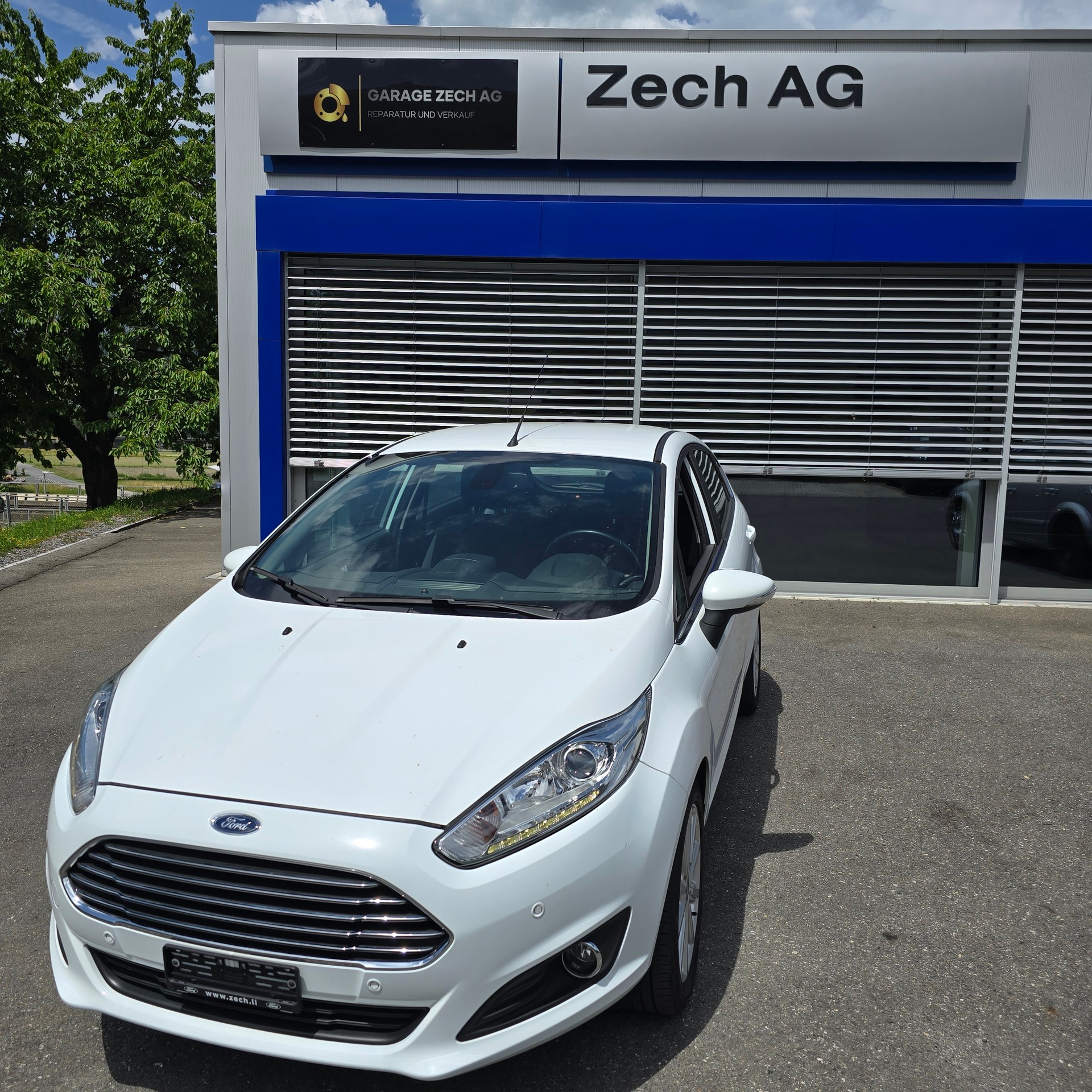 FORD Fiesta 1.0 EcoB 125 Titanium-image-0