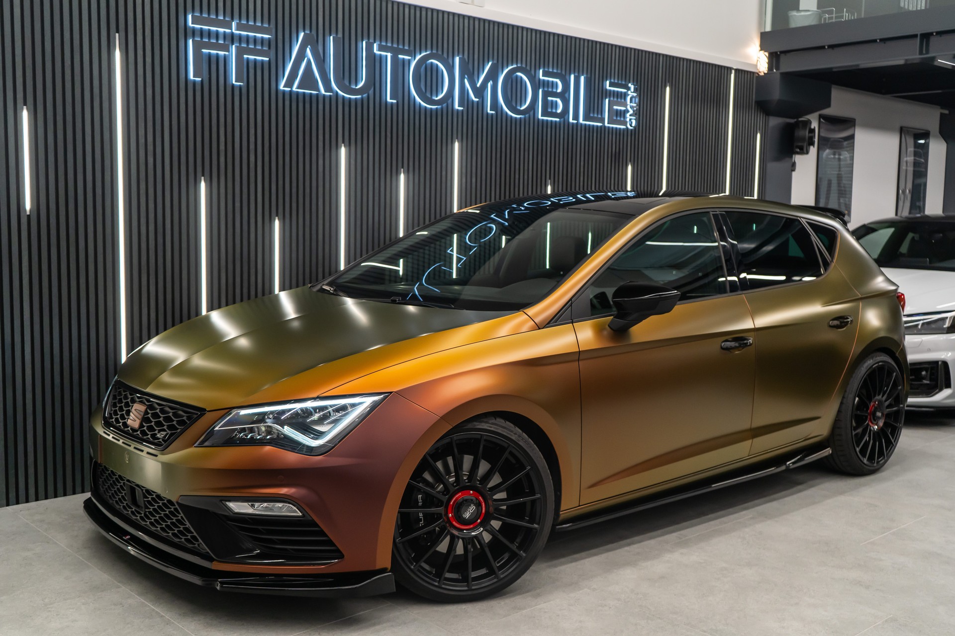 SEAT Leon 2.0 TSI CUPRA 290 DSG / CH-Fahrzeug / HAMMER OPTIK-image-1