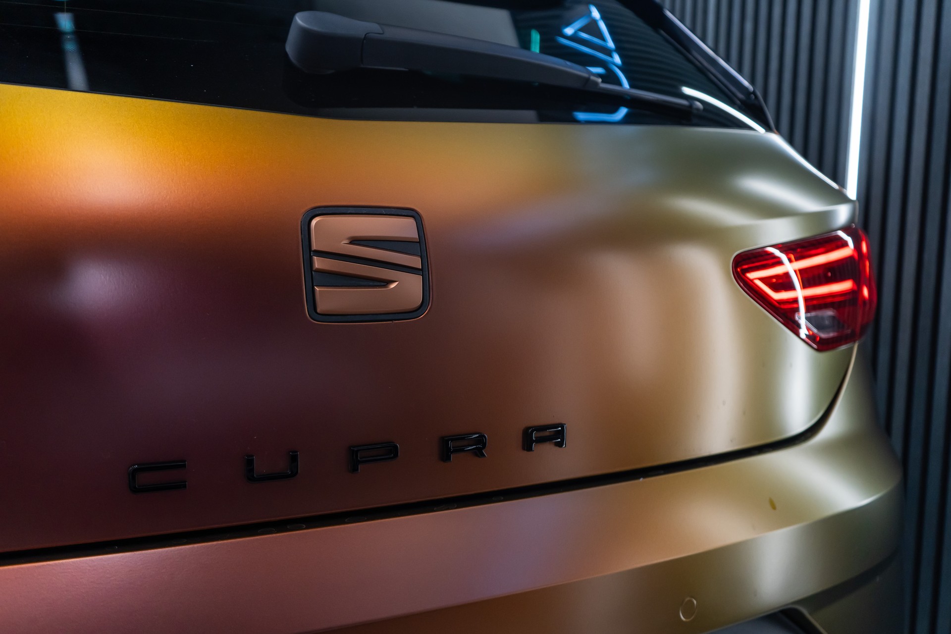 SEAT Leon 2.0 TSI CUPRA 290 DSG / CH-Fahrzeug / HAMMER OPTIK-image-12