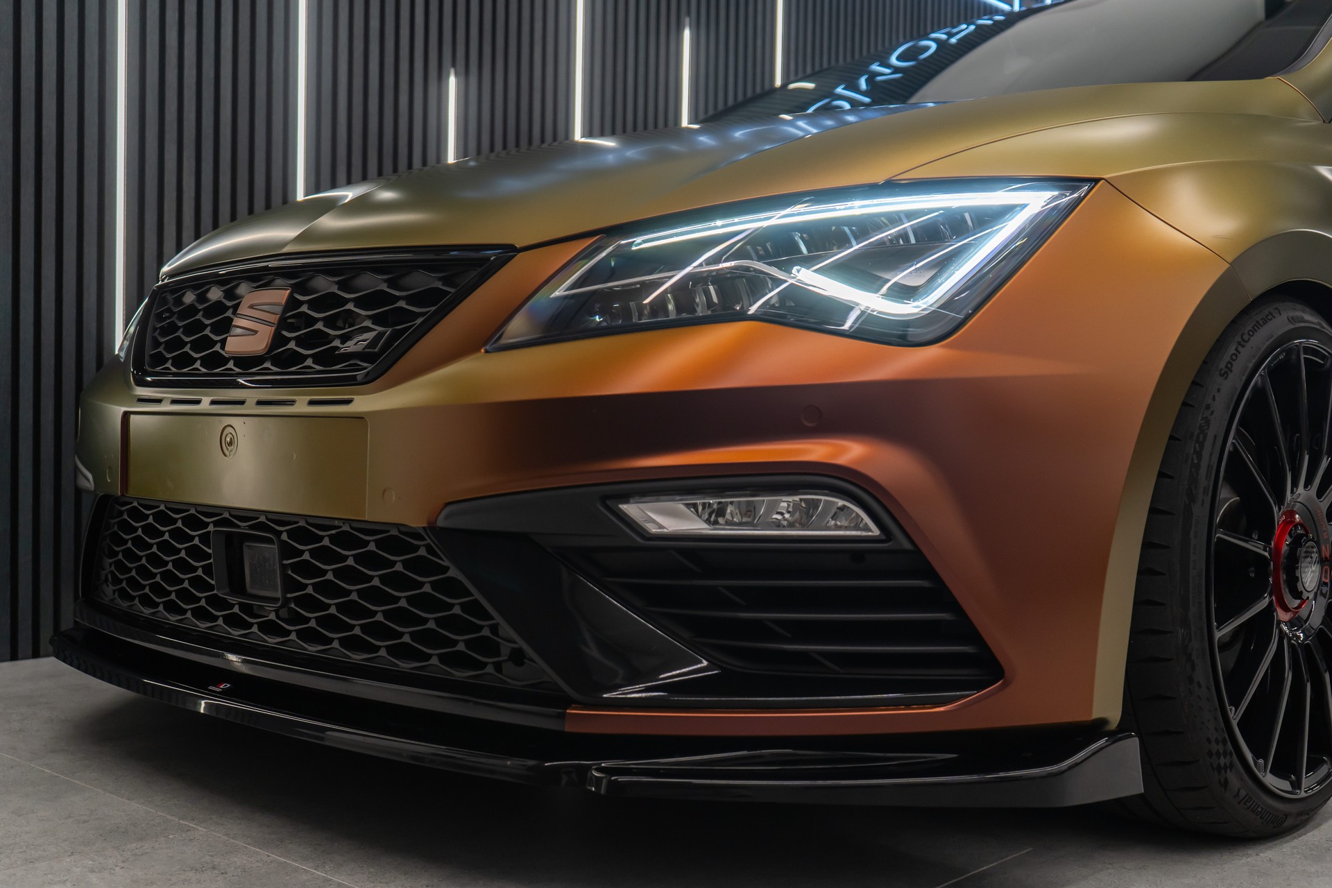 SEAT Leon 2.0 TSI CUPRA 290 DSG / CH-Fahrzeug / HAMMER OPTIK-image-4