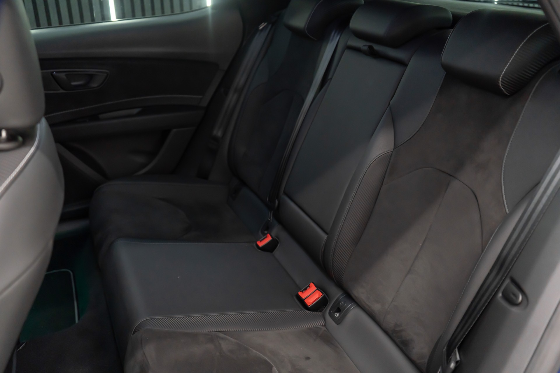 SEAT Leon 2.0 TSI CUPRA 290 DSG / CH-Fahrzeug / HAMMER OPTIK-image-23