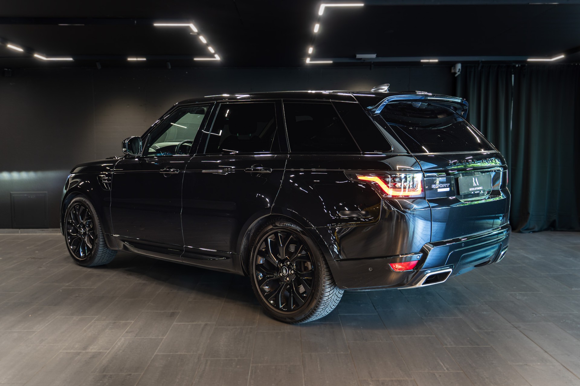 LAND ROVER Range Rover Sport 5.0 V8 S/C HSE Dynamic Automatic-image-5