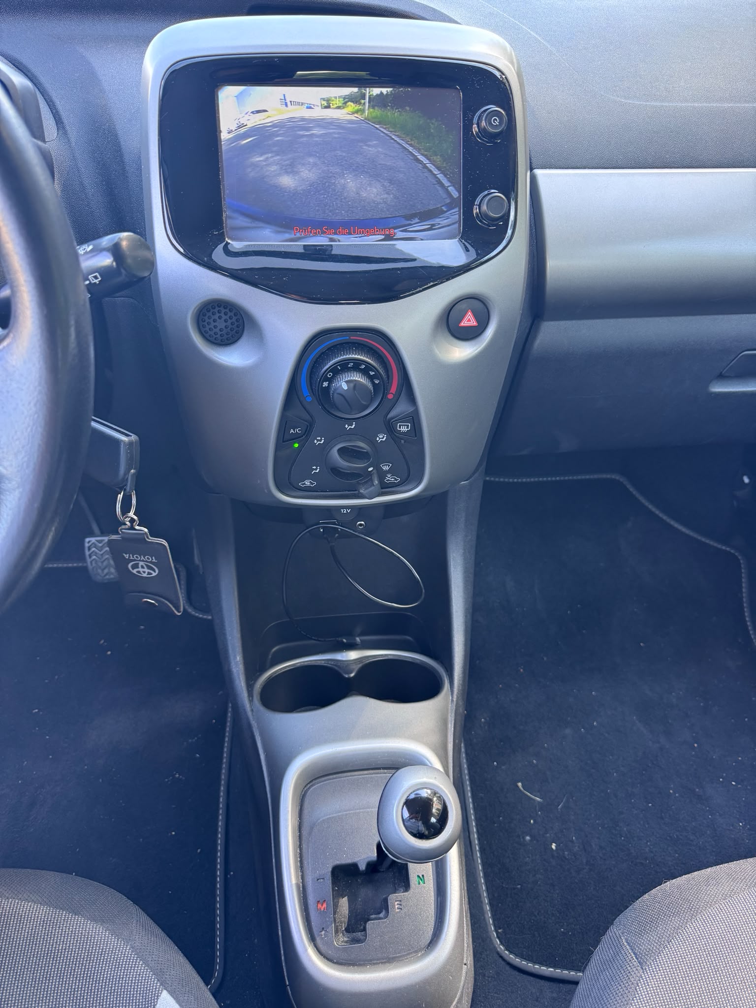 TOYOTA Aygo 1.0 VVT-i x-clusiv MultiMode-image-12