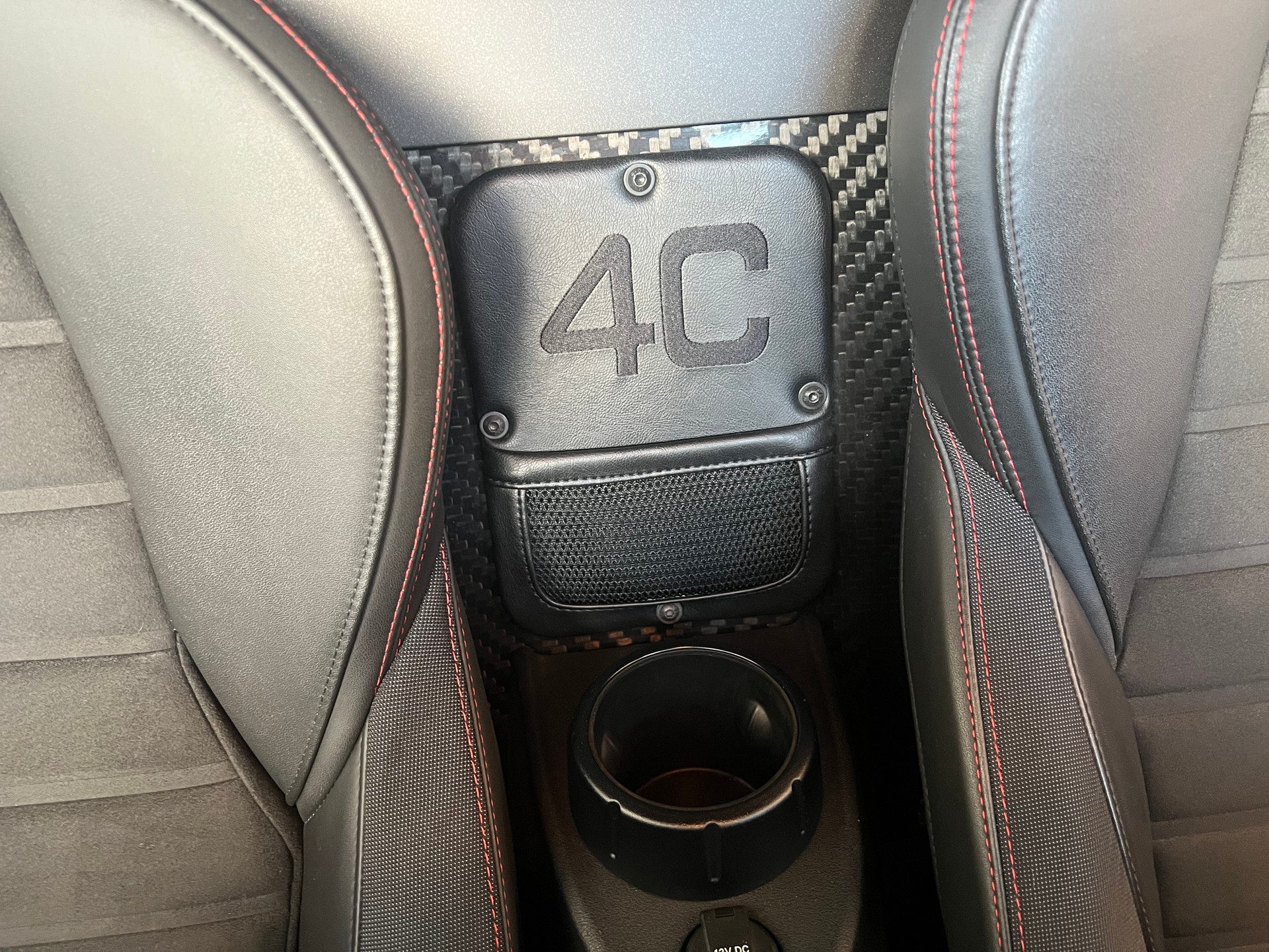 ALFA ROMEO 4C 1750 TBi TCT-image-22