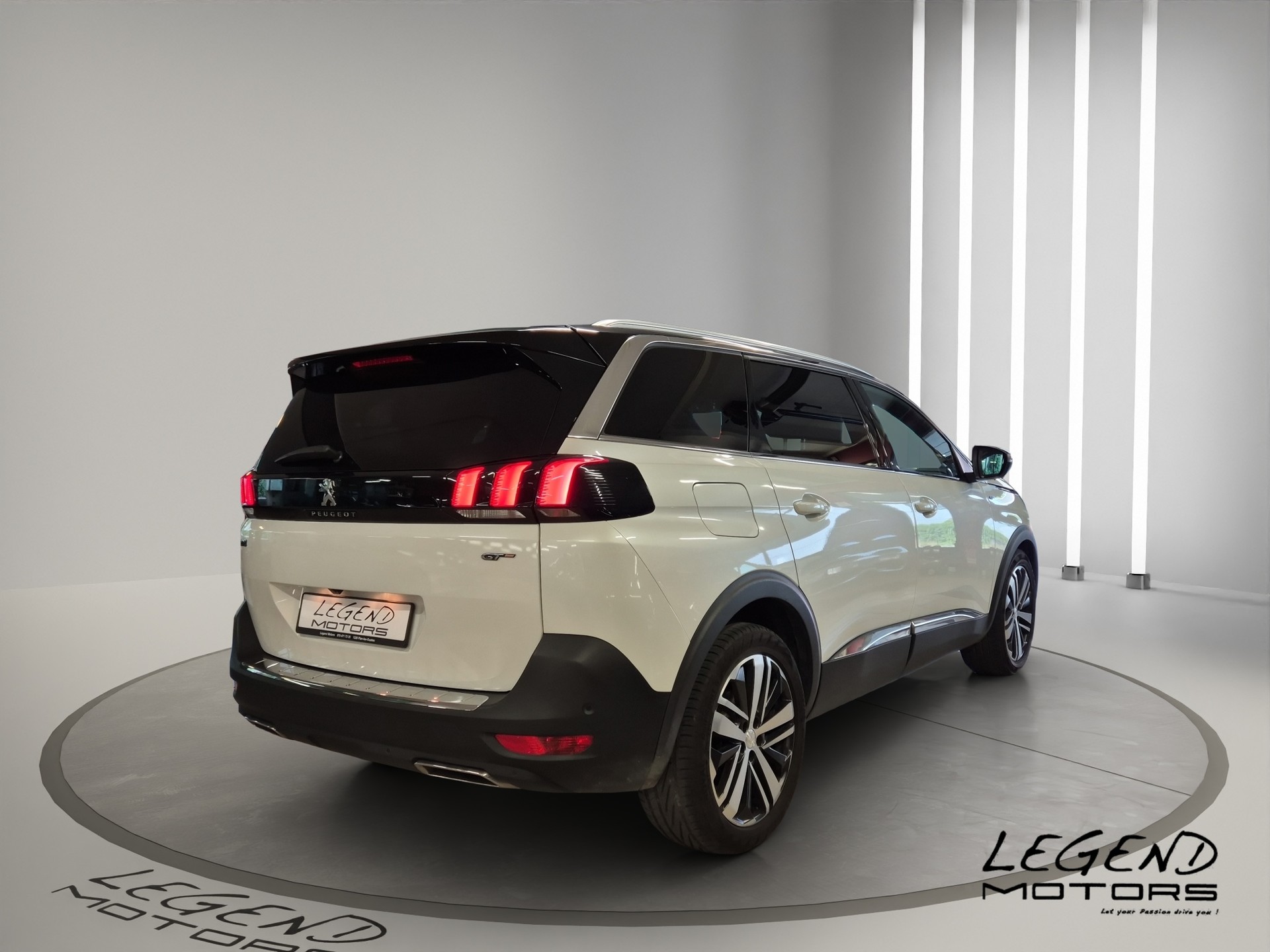 PEUGEOT 5008 2.0 BlueHDi GT EAT 7SEATS/7PLACES-image-5