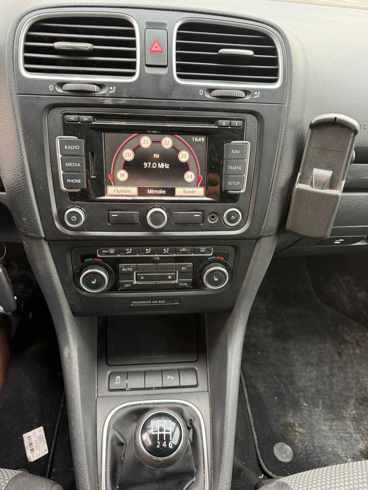 VW Golf Variant 1.4 TSI Highline-image-10