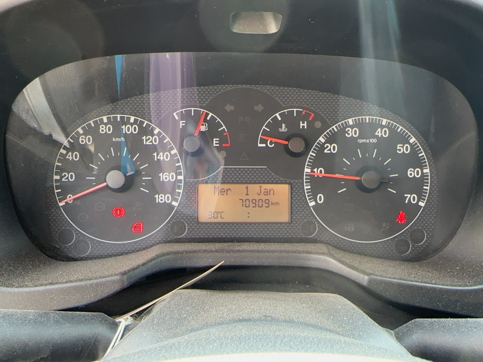 PEUGEOT Bipper 1.4 HDi-image-11