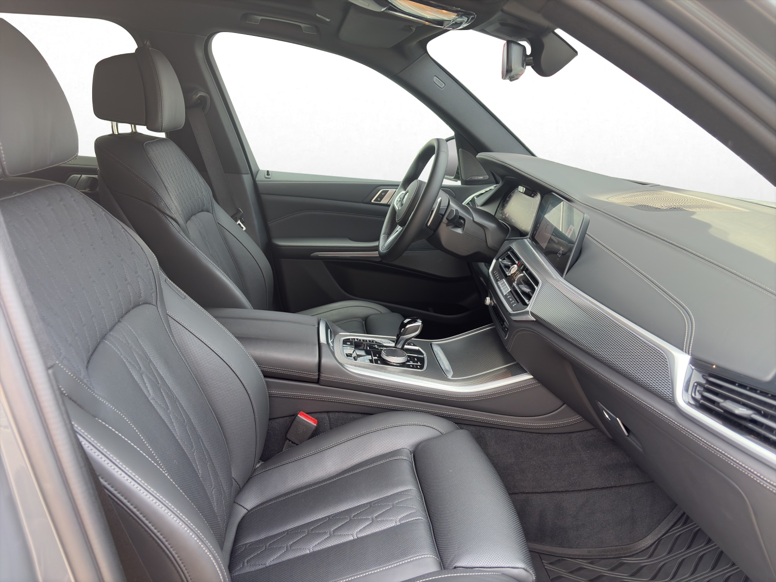 BMW X5 M50i xDrive-image-20