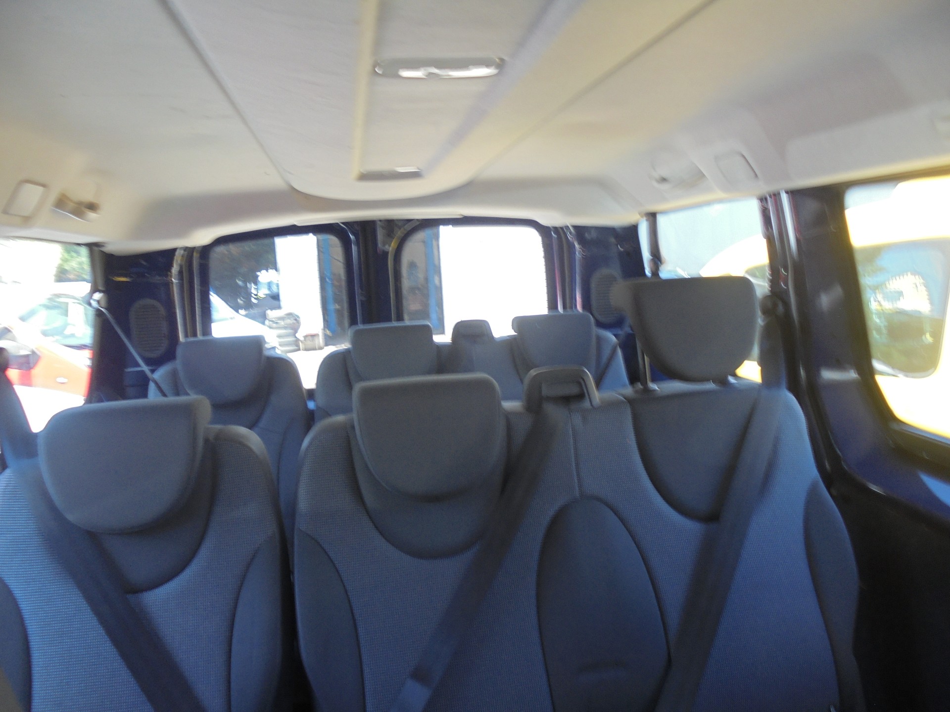 PEUGEOT Expert Tepee 2.0 HDi Confort L1-image-8