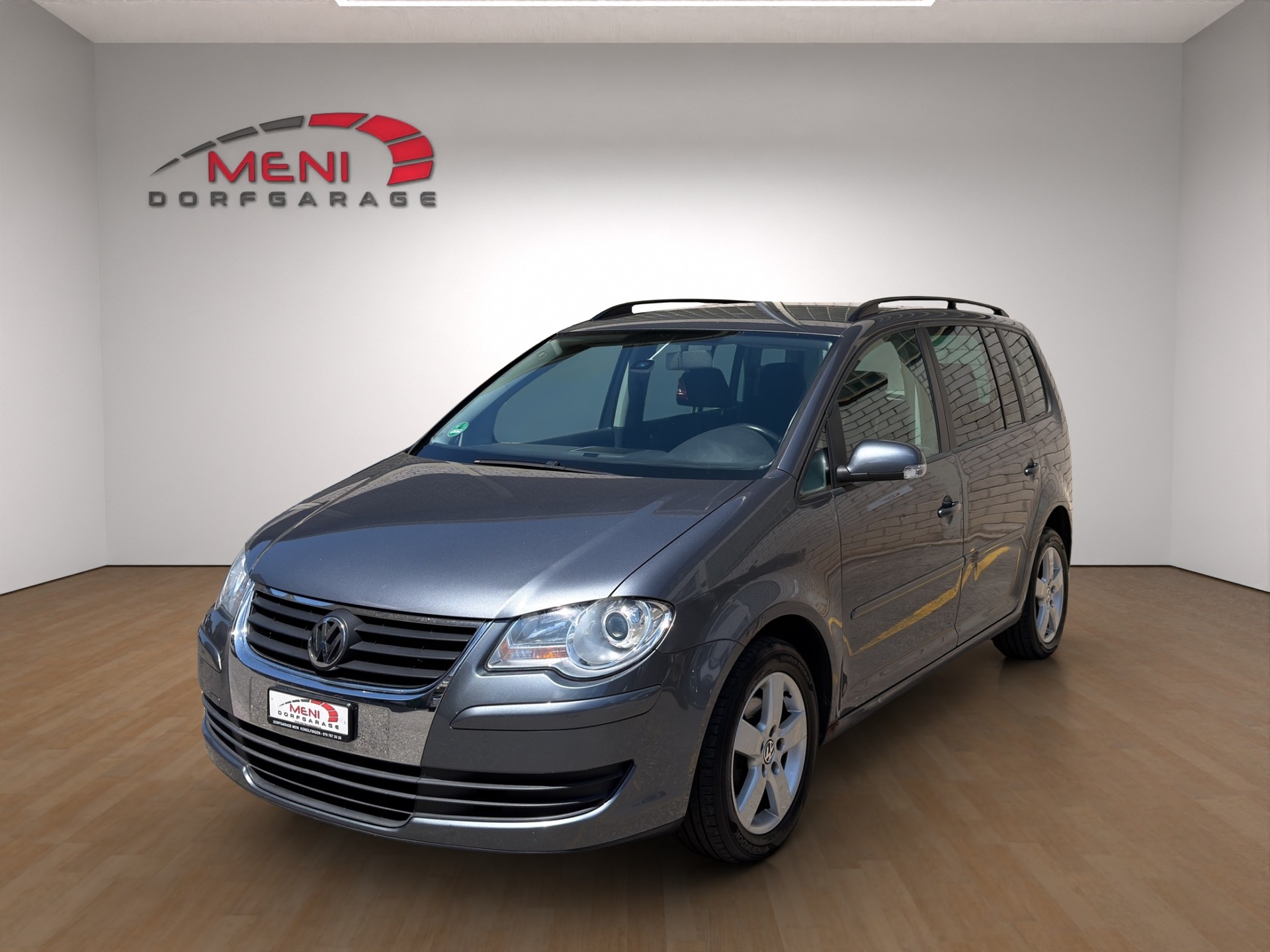VW Touran 1.4 TSI Highline-image-2