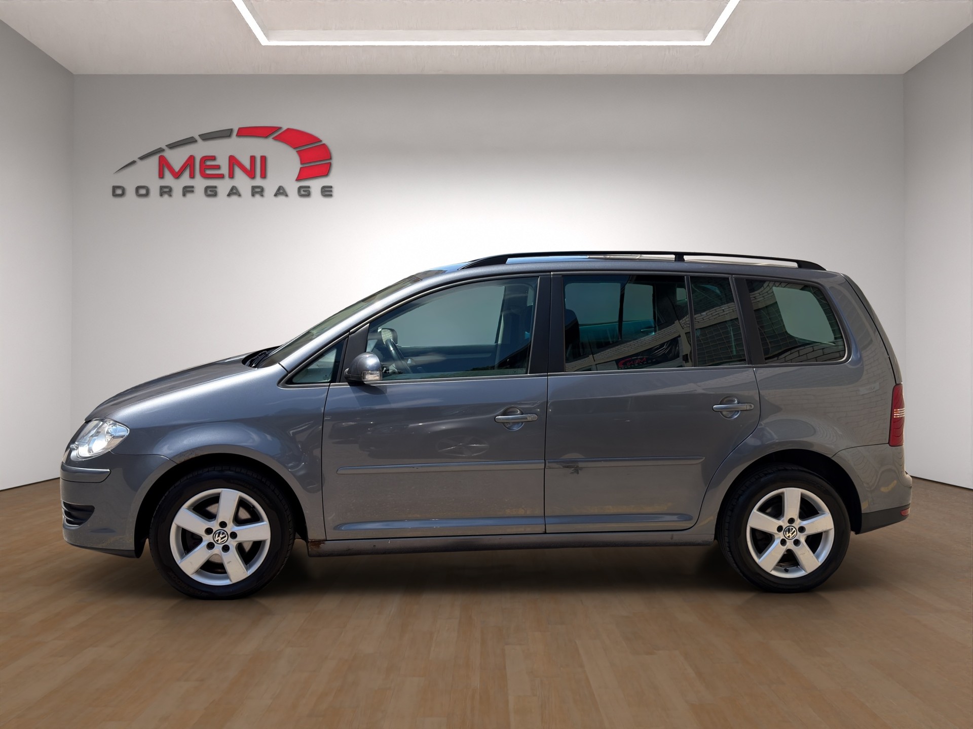 VW Touran 1.4 TSI Highline-image-3