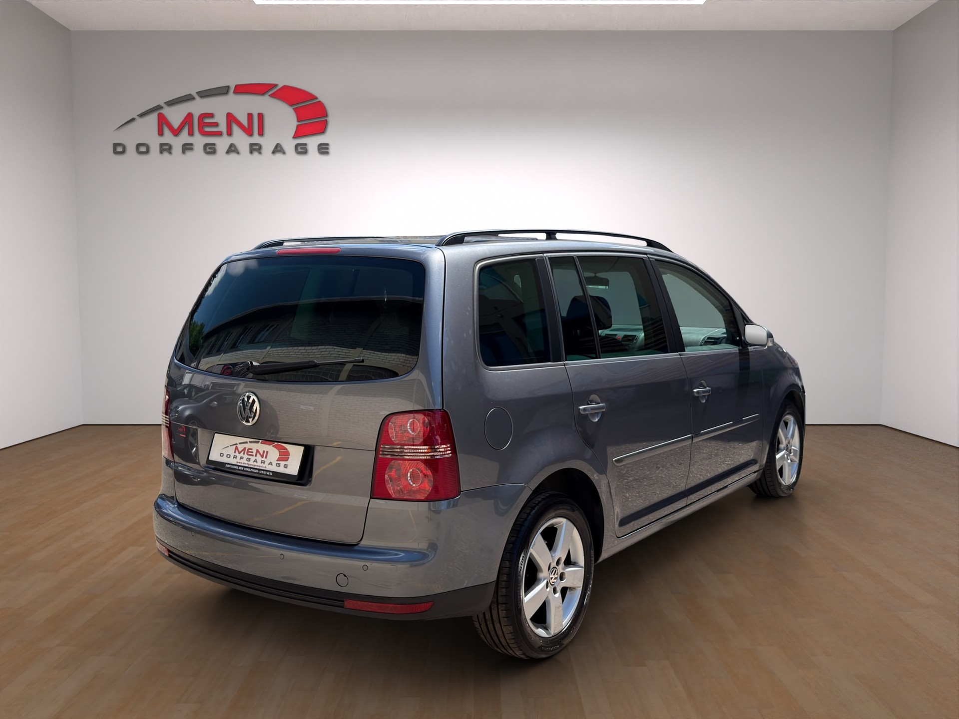 VW Touran 1.4 TSI Highline-image-6