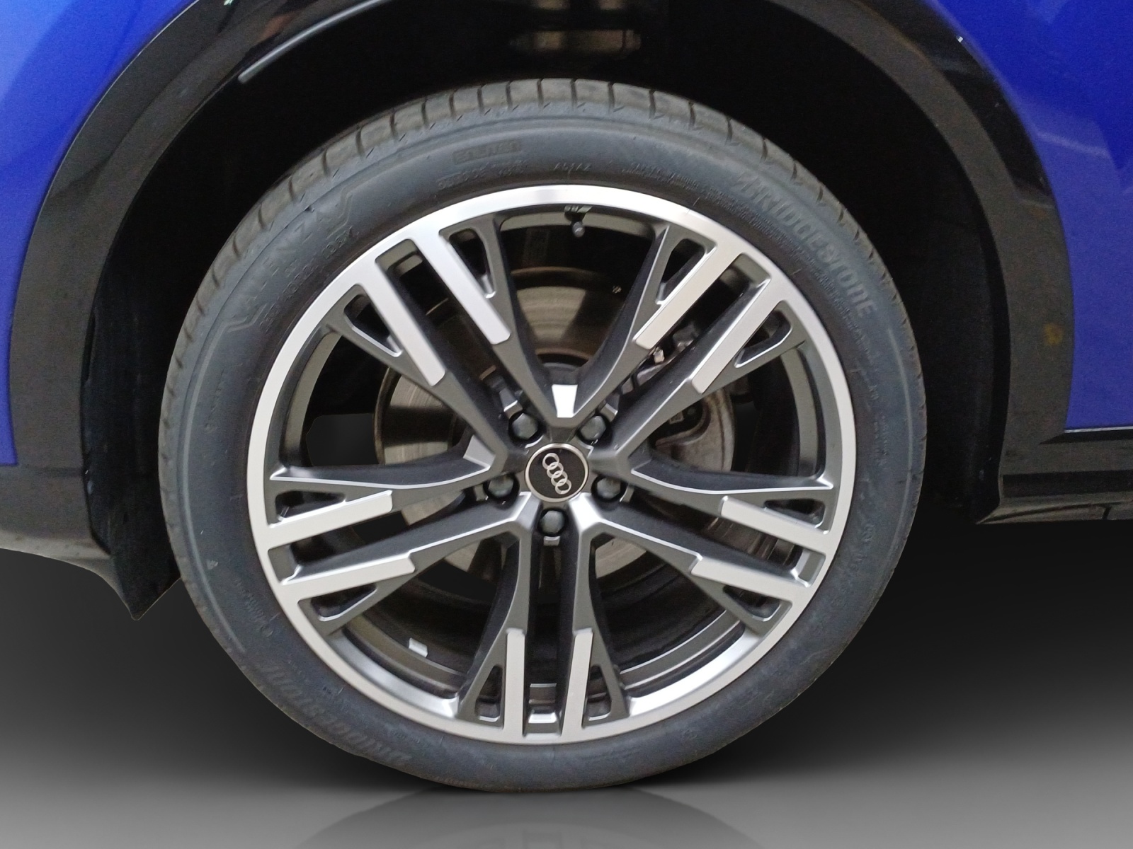 AUDI Q5 TFSI quatto 150 kW S-tronic-image-15