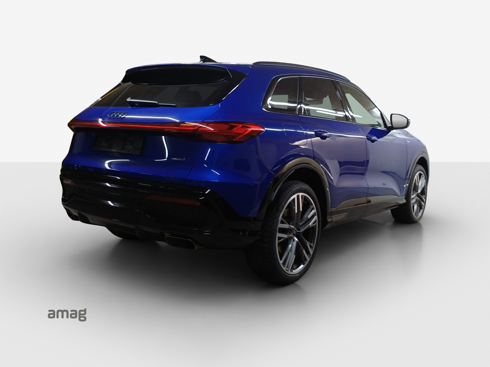 AUDI Q5 TFSI quatto 150 kW S-tronic-image-4