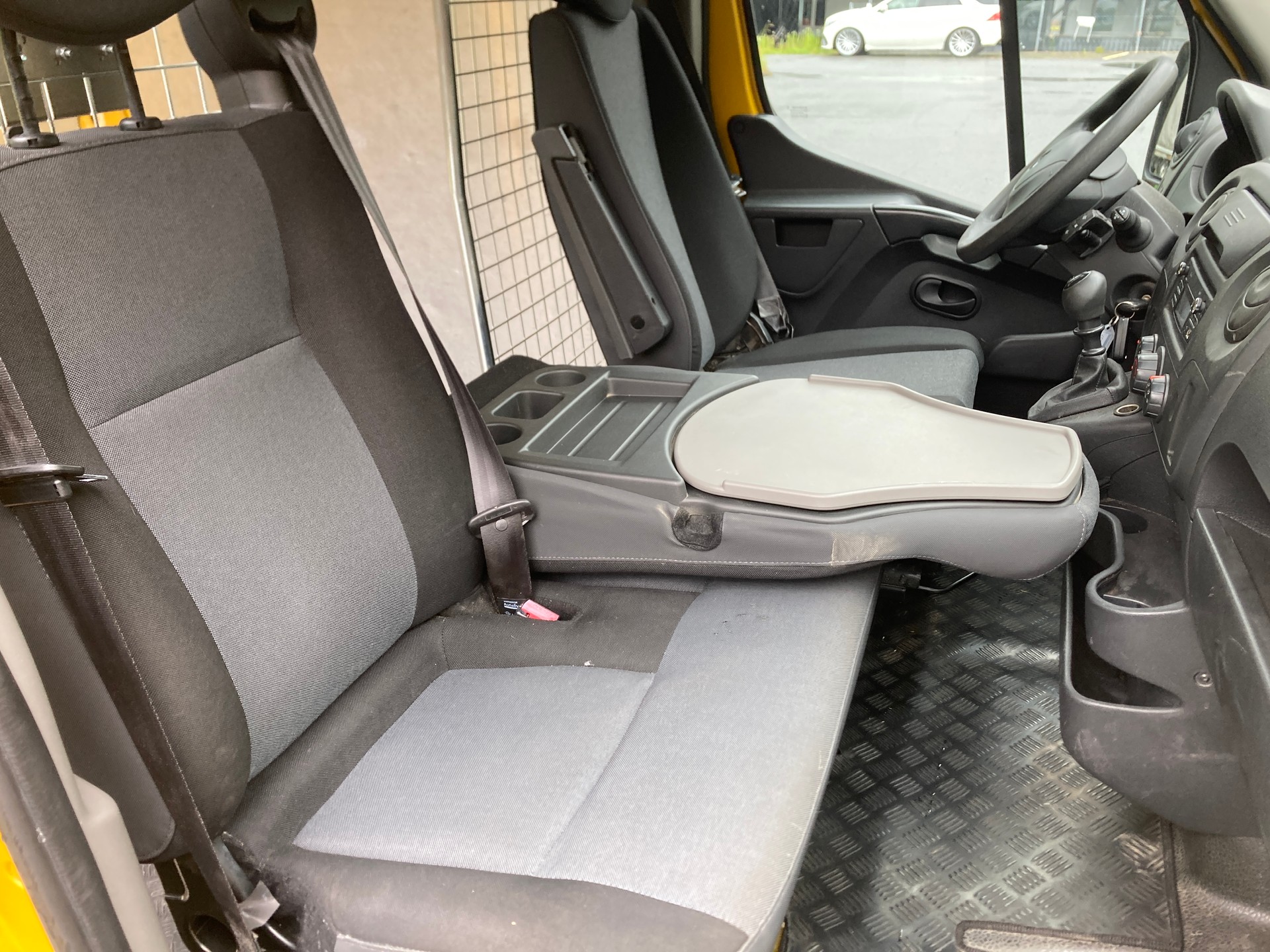 RENAULT Master T35 2.3dCi 130 L3H3-image-9