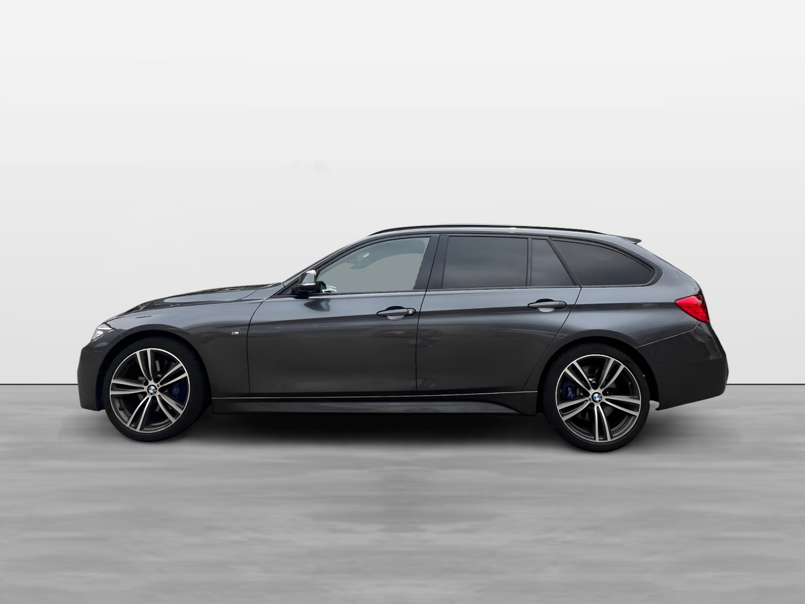 BMW 320d xDrive Touring M Sport - OFFRE EXCEPTIONNELLE-image-4
