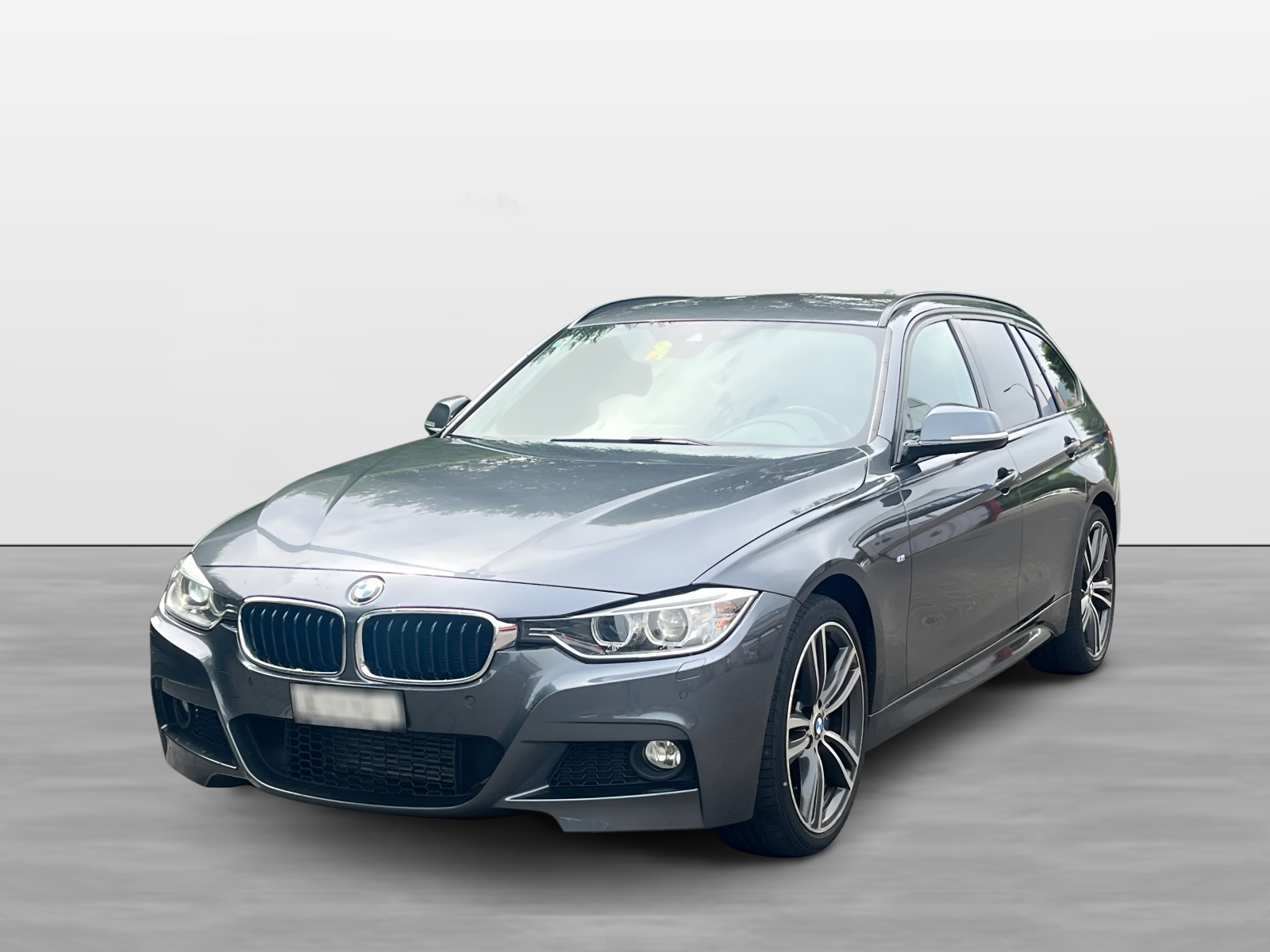 BMW 320d xDrive Touring M Sport - OFFRE EXCEPTIONNELLE-showroom-element-1