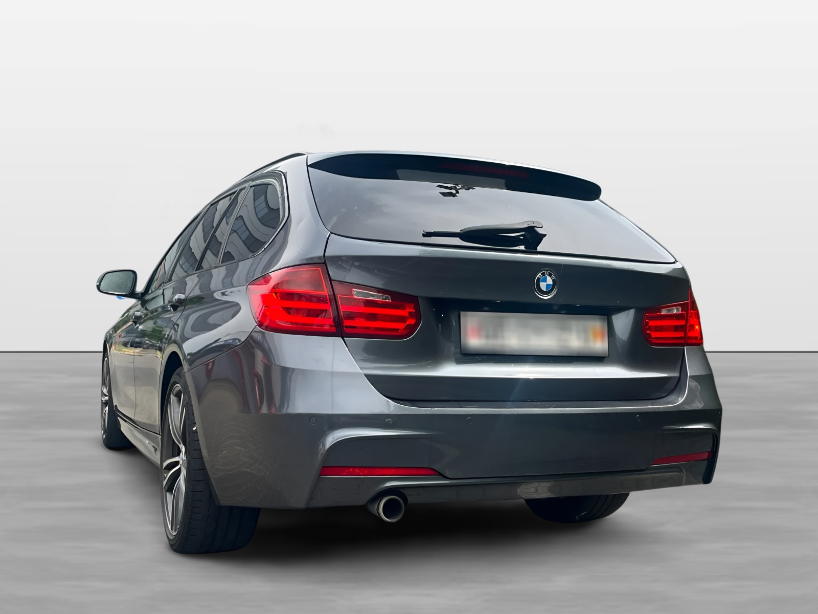 BMW 320d xDrive Touring M Sport - OFFRE EXCEPTIONNELLE-image-5
