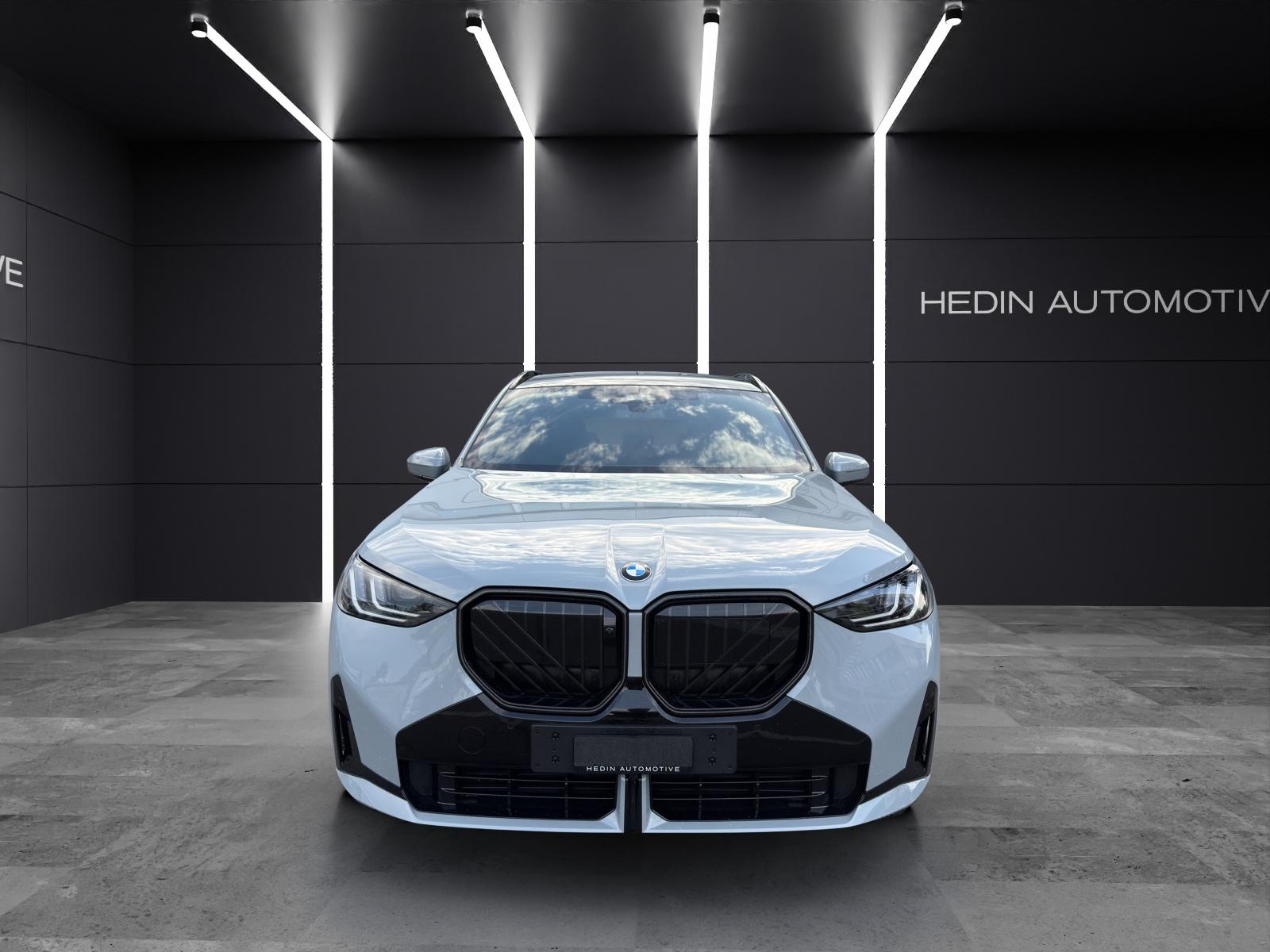 BMW X3 30e xDrive-showroom-element-1
