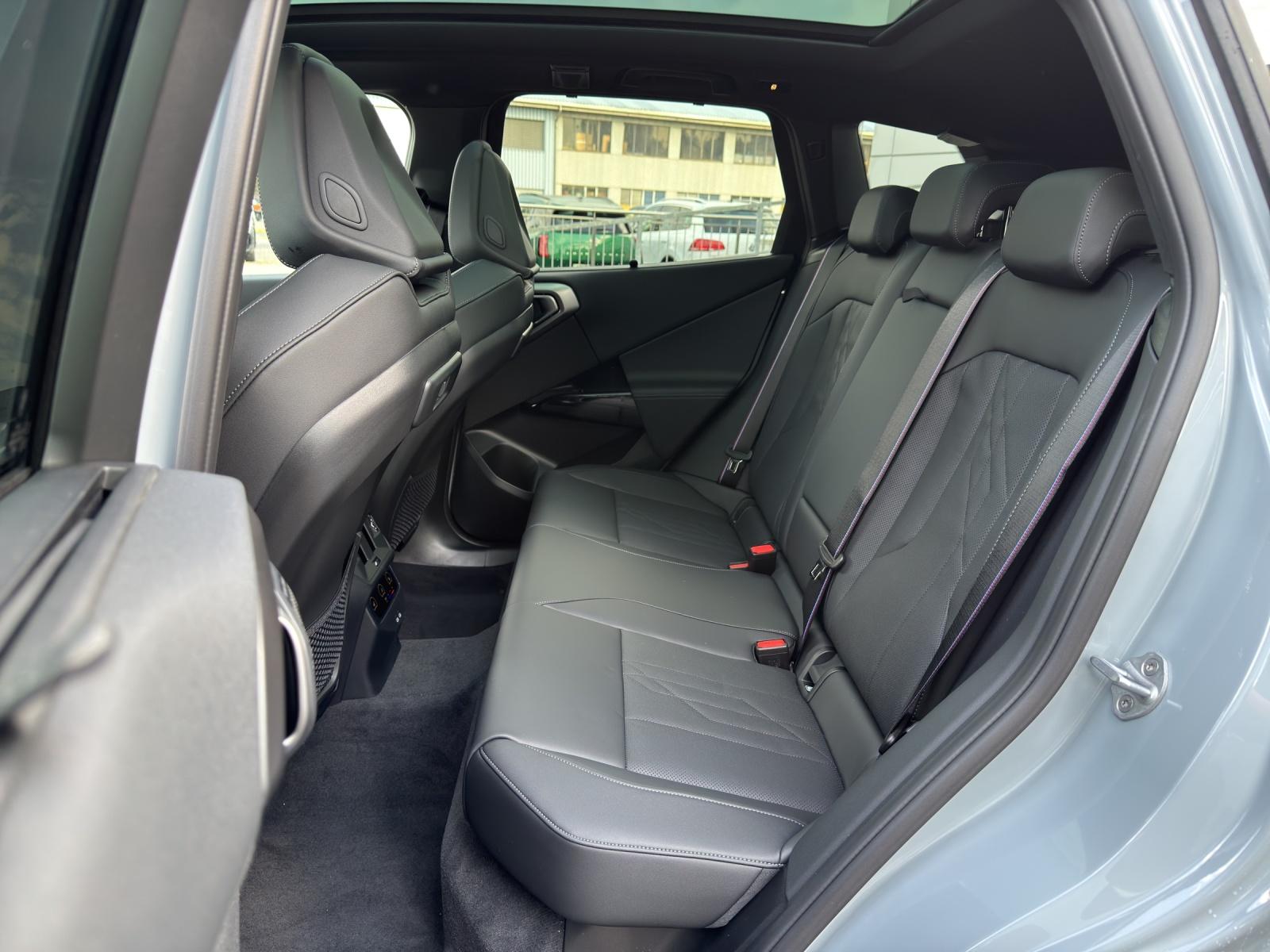 BMW X3 30e xDrive-image-15