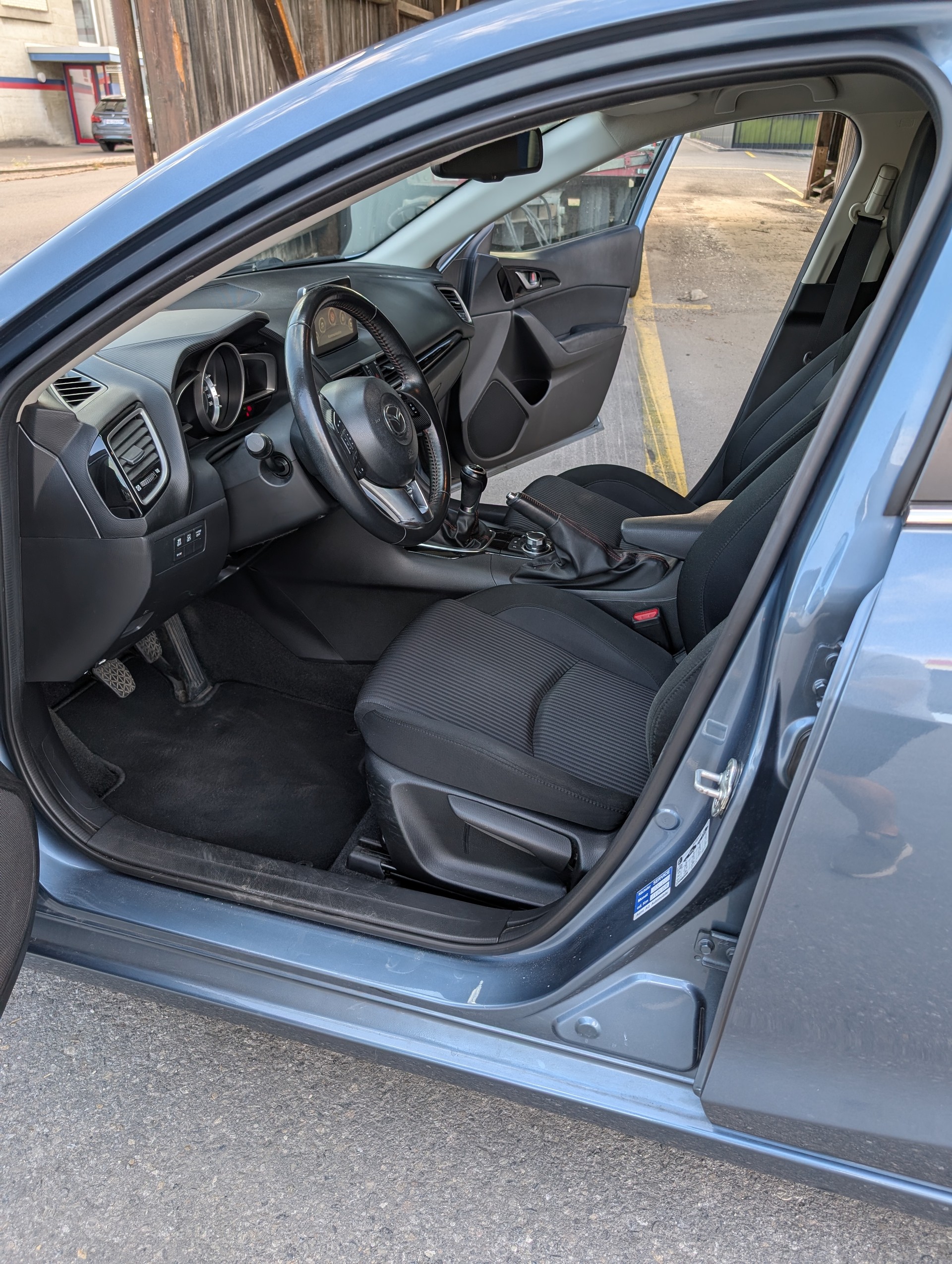 MAZDA 2.0 120 Ambition Plus-image-3