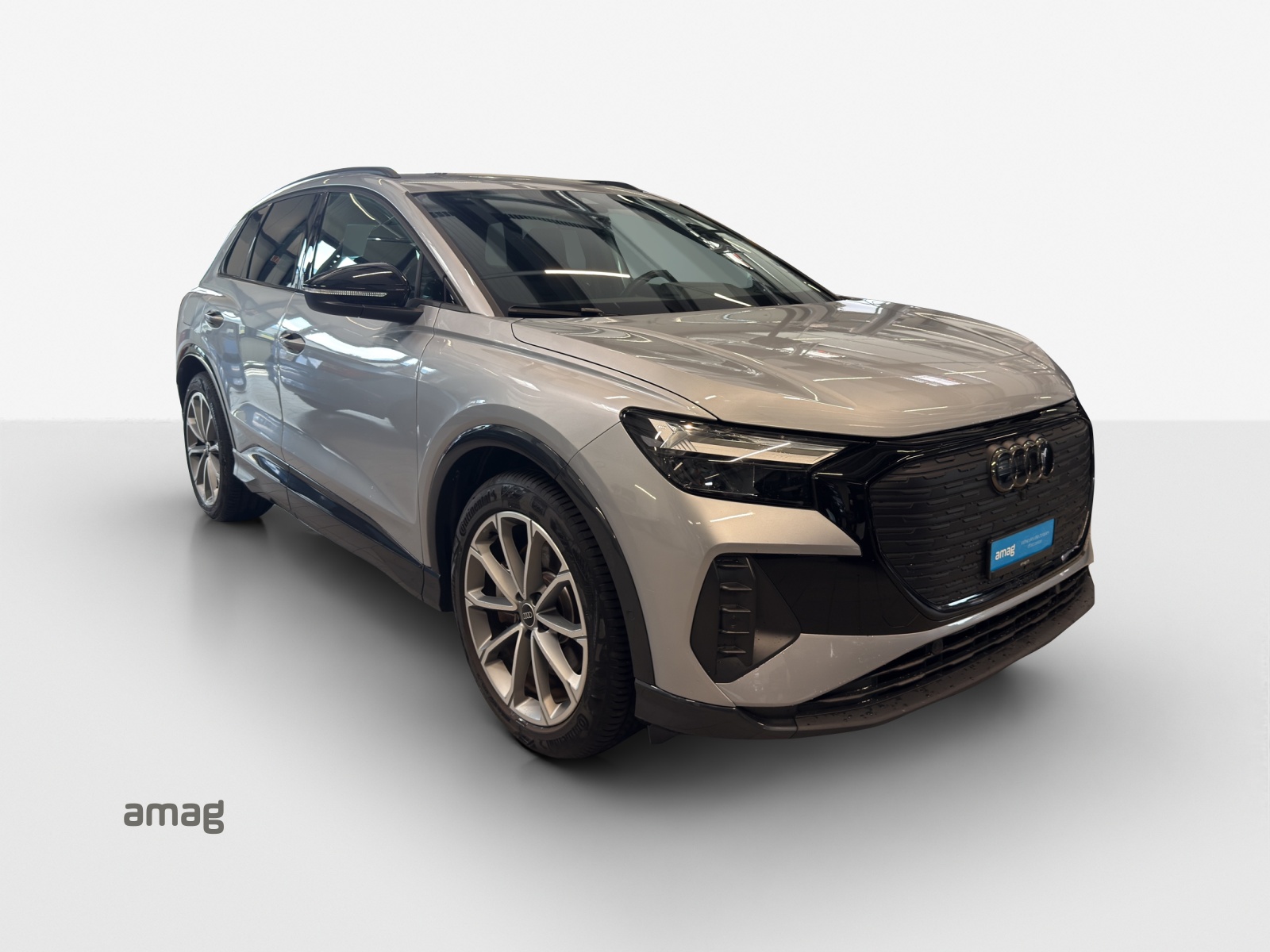 AUDI Q4 e-tron 50 quattro-image-5