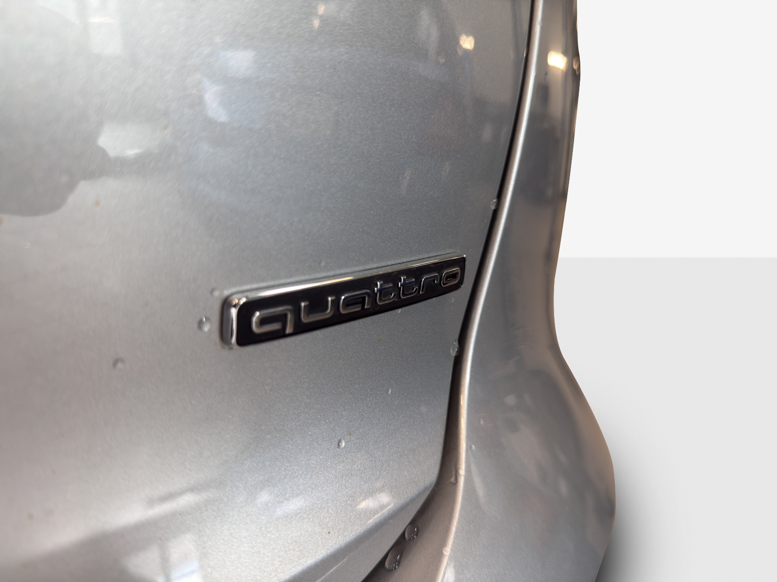 AUDI Q4 e-tron 50 quattro-image-14