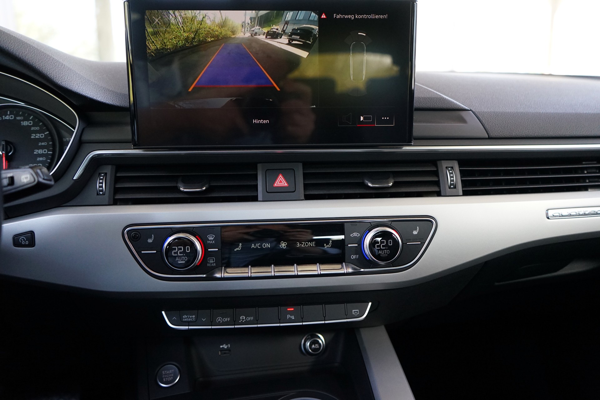 AUDI A4 Avant 50 TDI quattro tiptronic-image-6