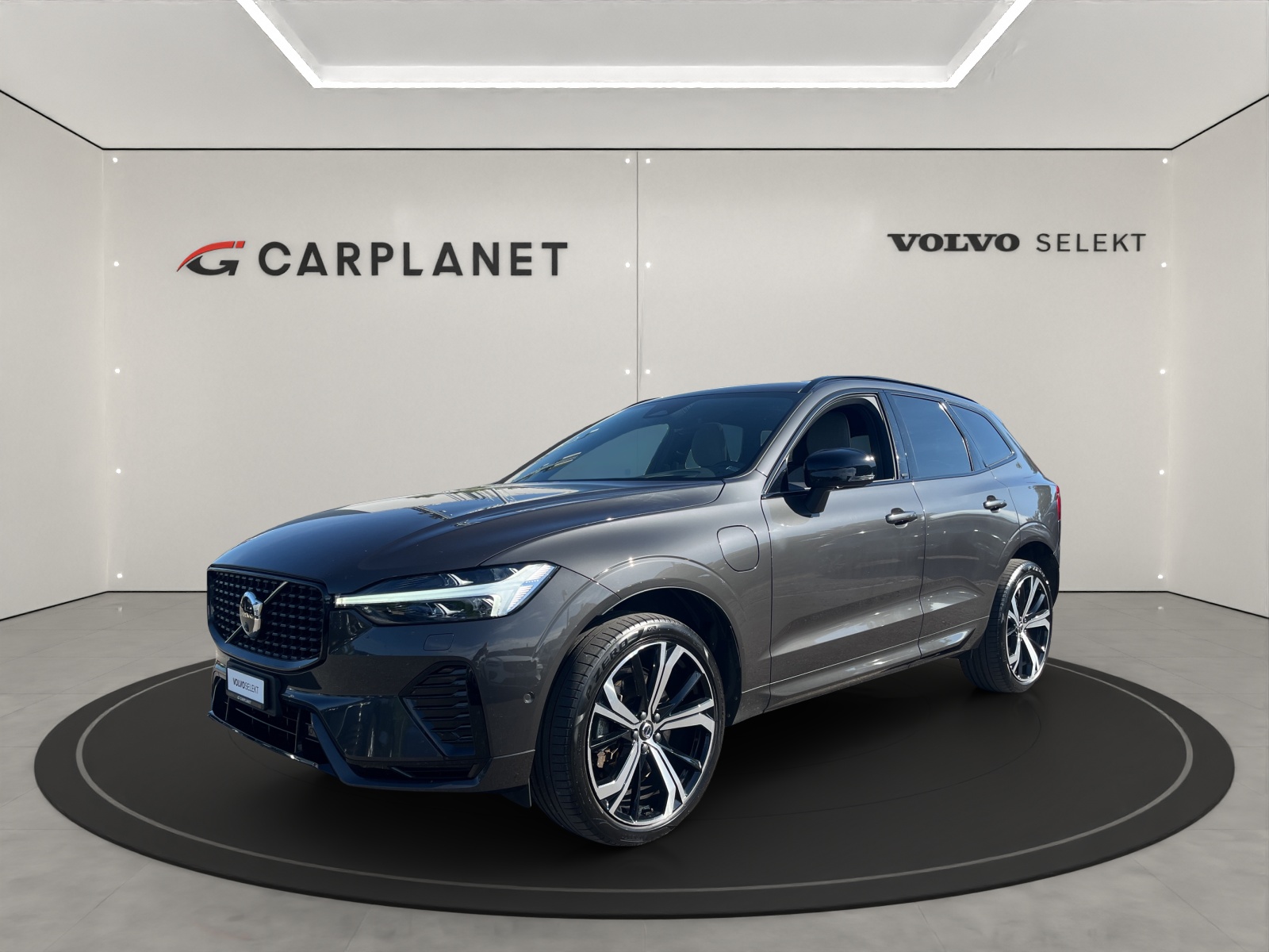 VOLVO XC60 2.0 T8 TE Ultimate Dark eAWD-image-0