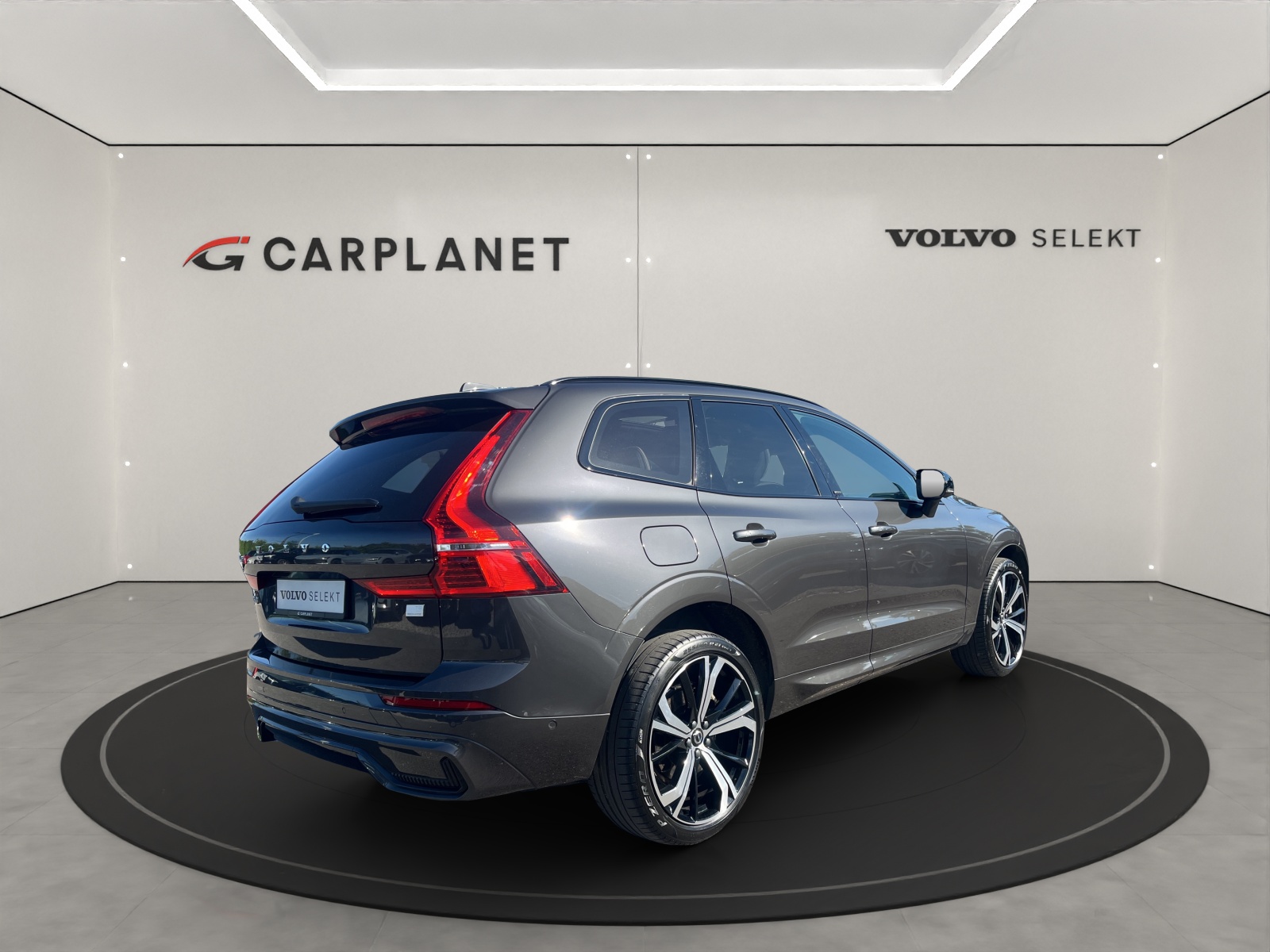 VOLVO XC60 2.0 T8 TE Ultimate Dark eAWD-image-5