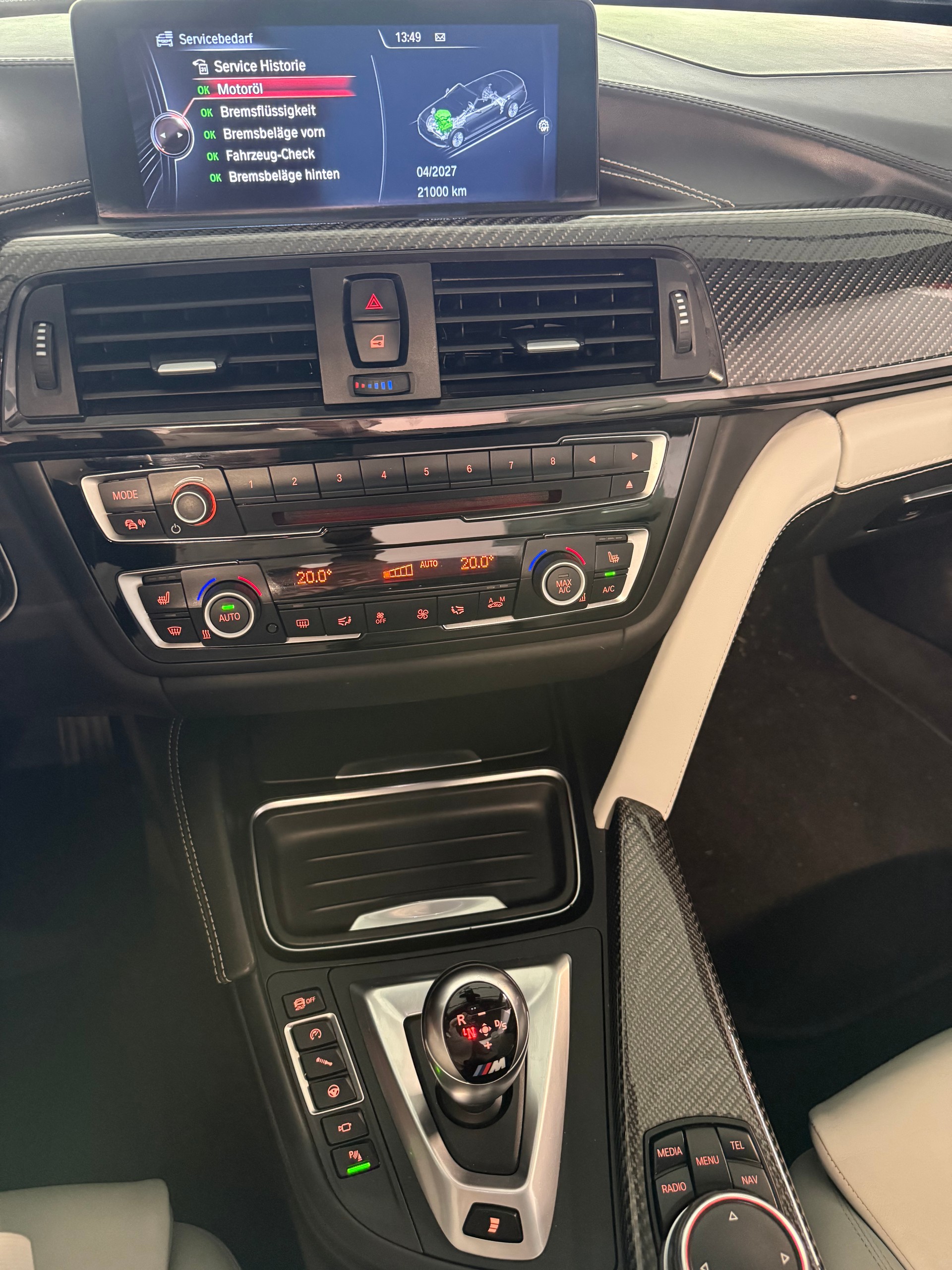 BMW M4 Cabriolet DKG-image-12