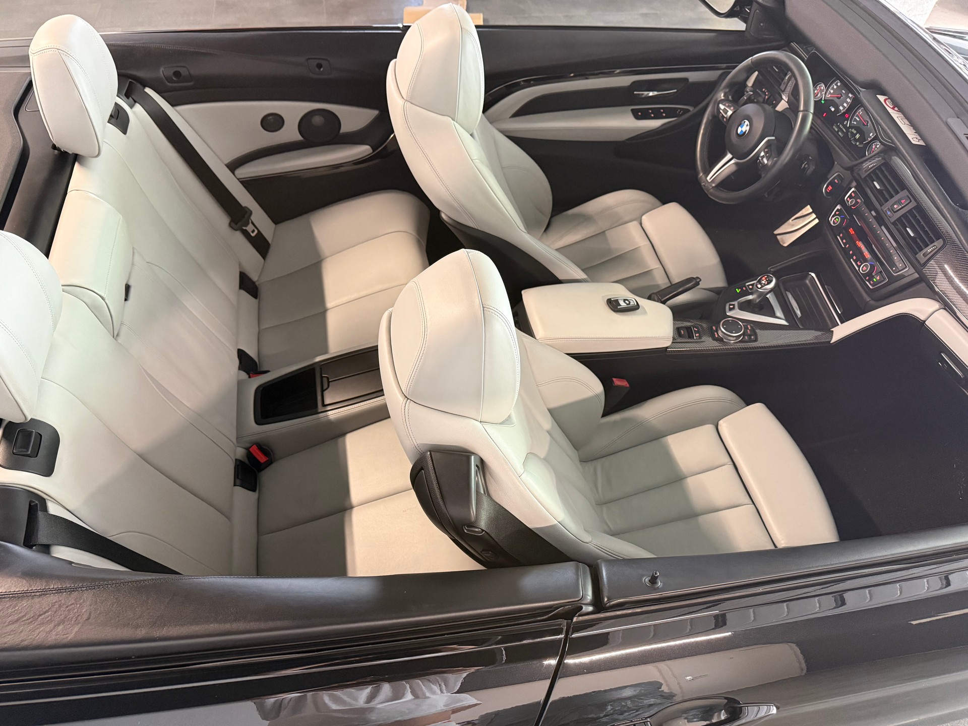 BMW M4 Cabriolet DKG-image-9