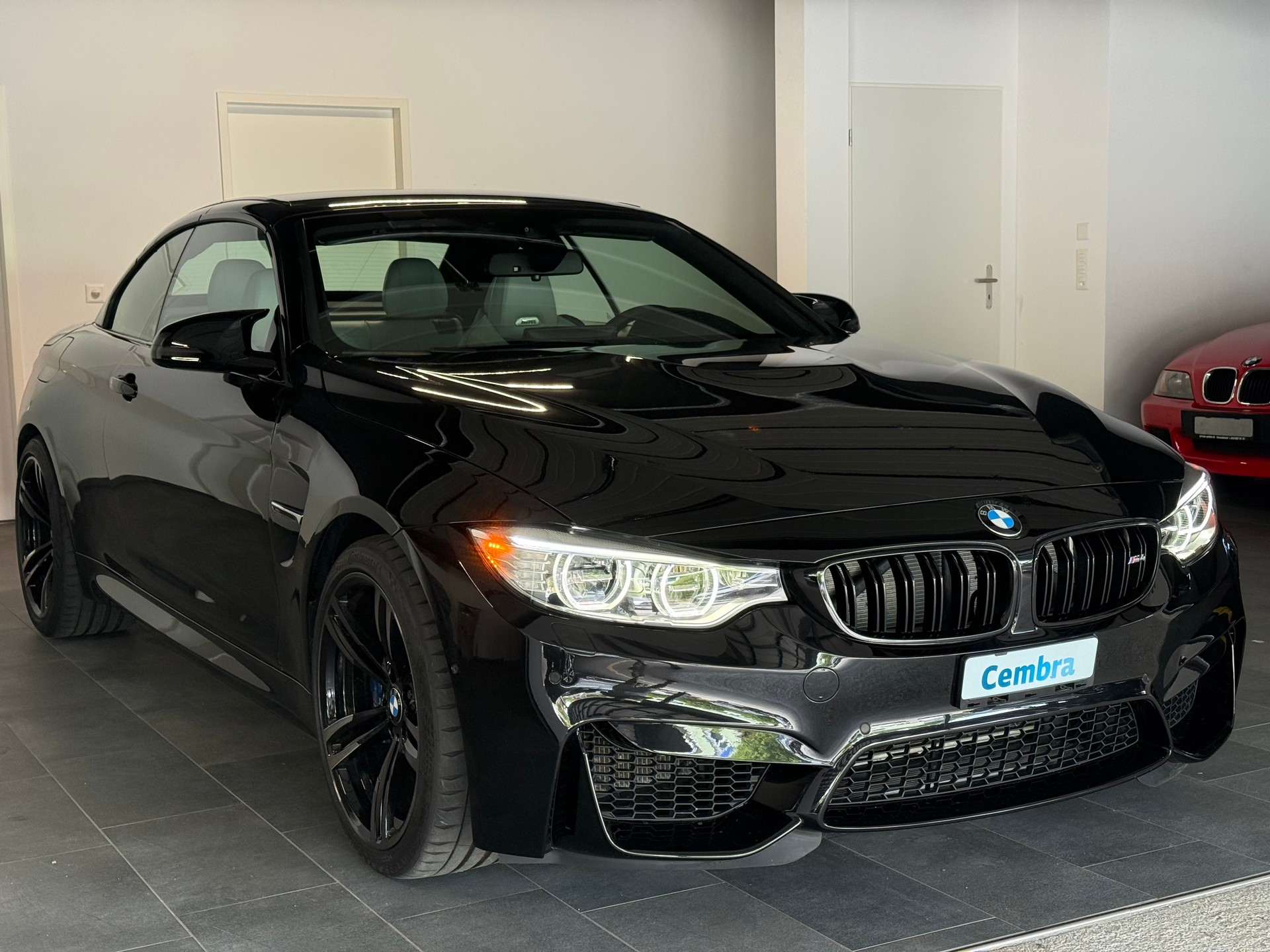 BMW M4 Cabriolet DKG-image-0