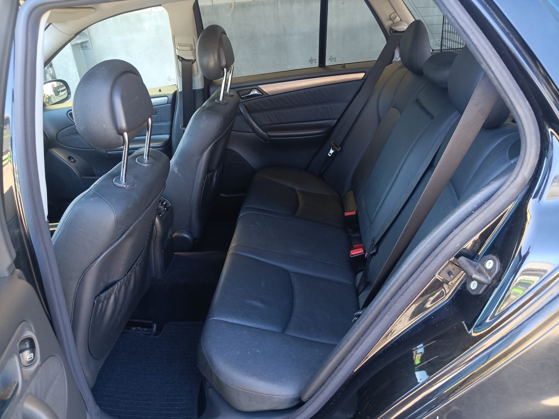 MERCEDES-BENZ C 320 Avantgarde 4Matic Automatic-image-11