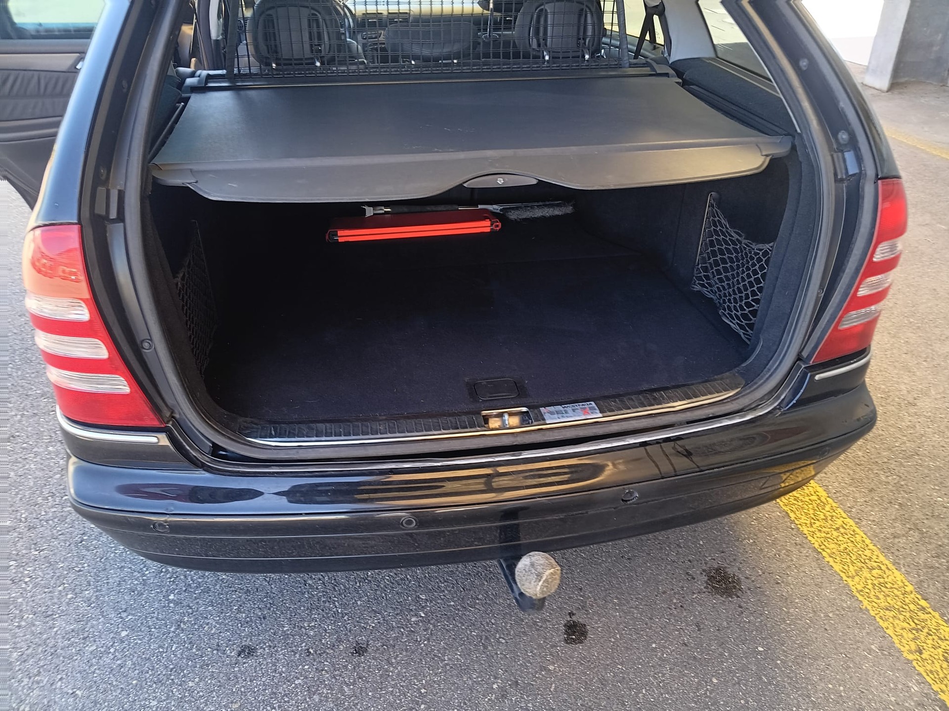 MERCEDES-BENZ C 320 Avantgarde 4Matic Automatic-image-12
