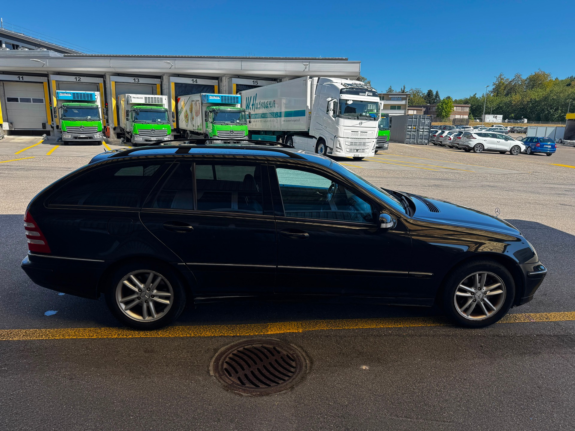 MERCEDES-BENZ C 320 Avantgarde 4Matic Automatic-image-4
