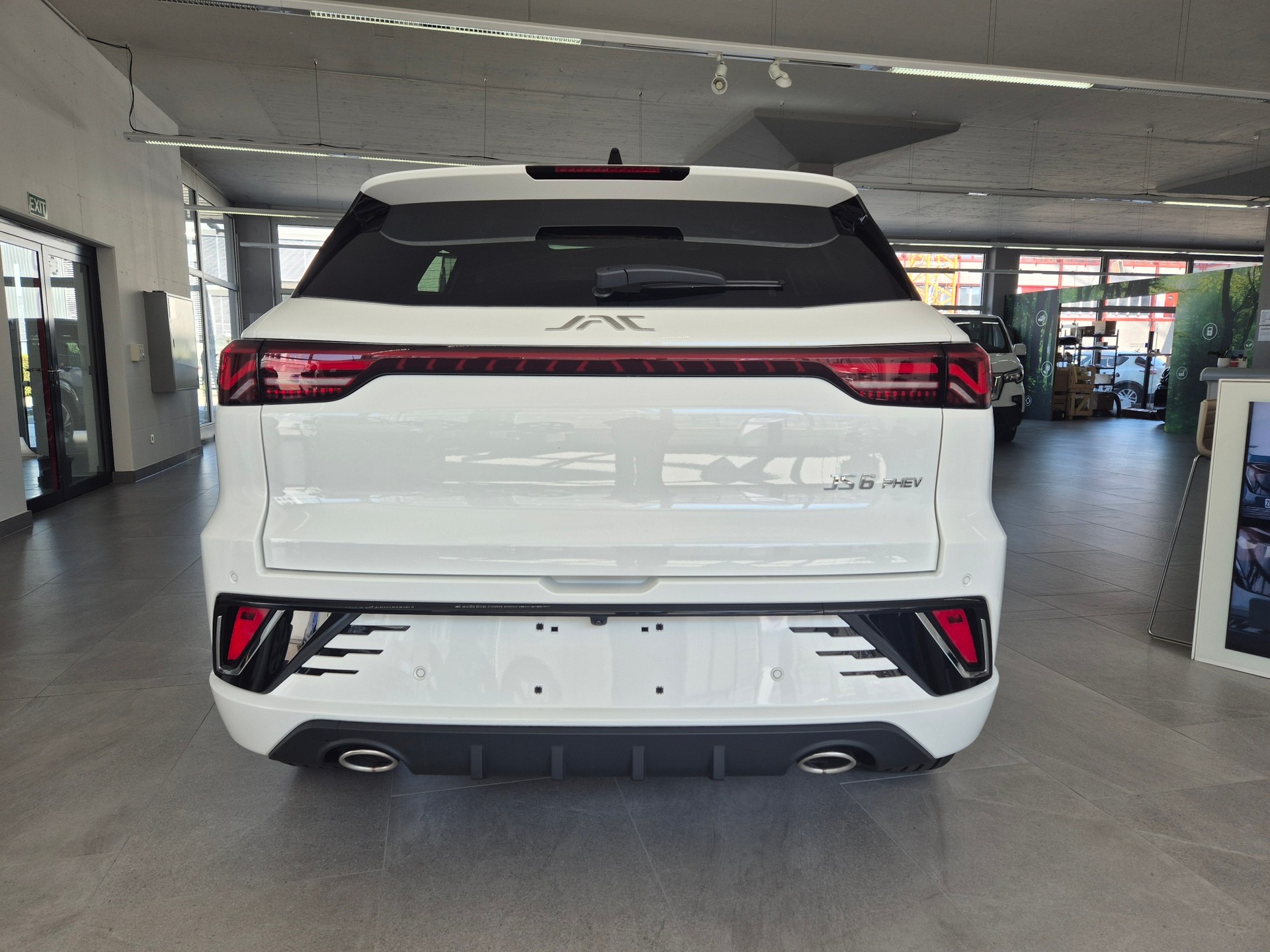 JAC JS6 1.5 PHEV-image-4