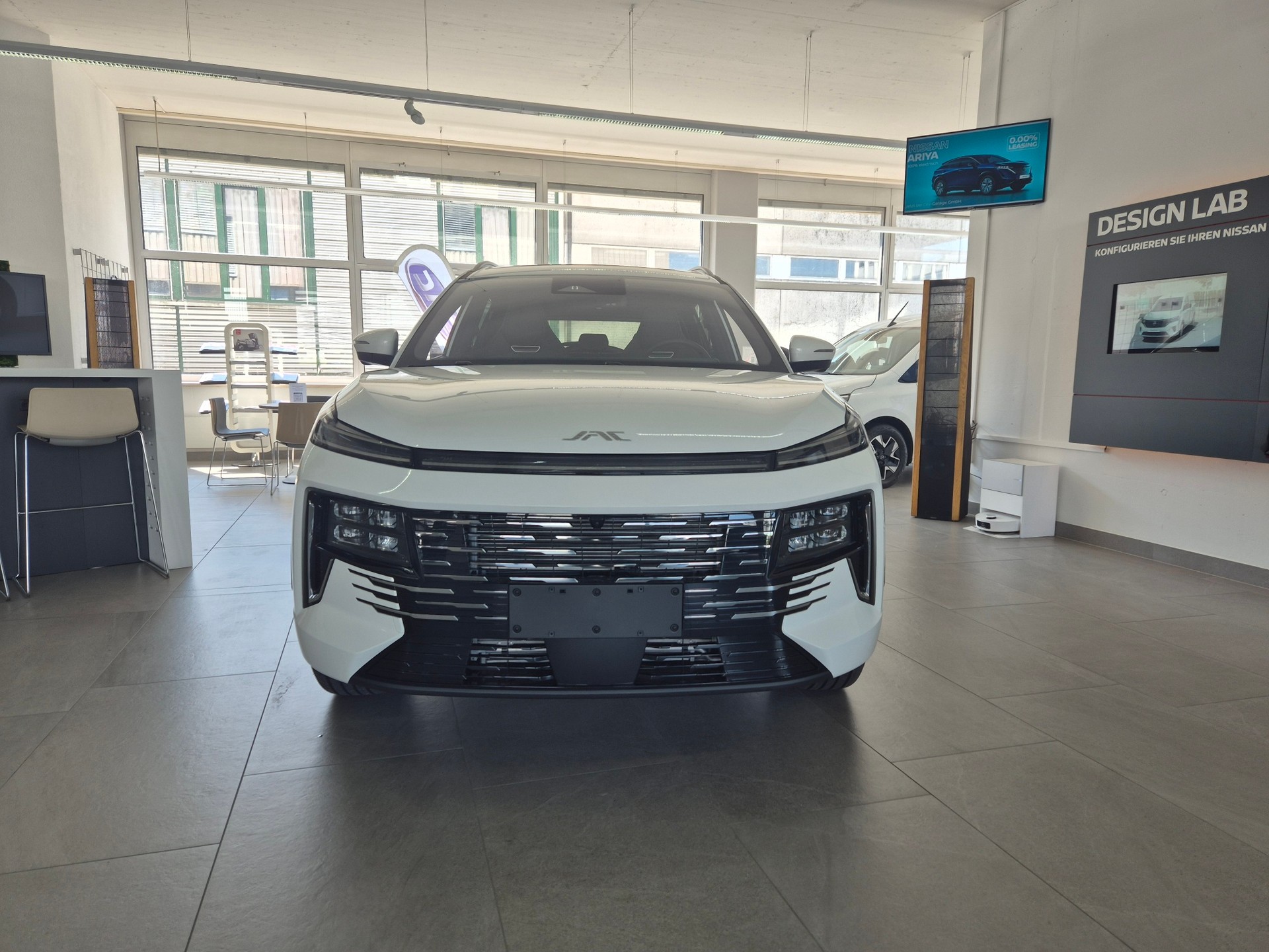JAC JS6 1.5 PHEV-image-2