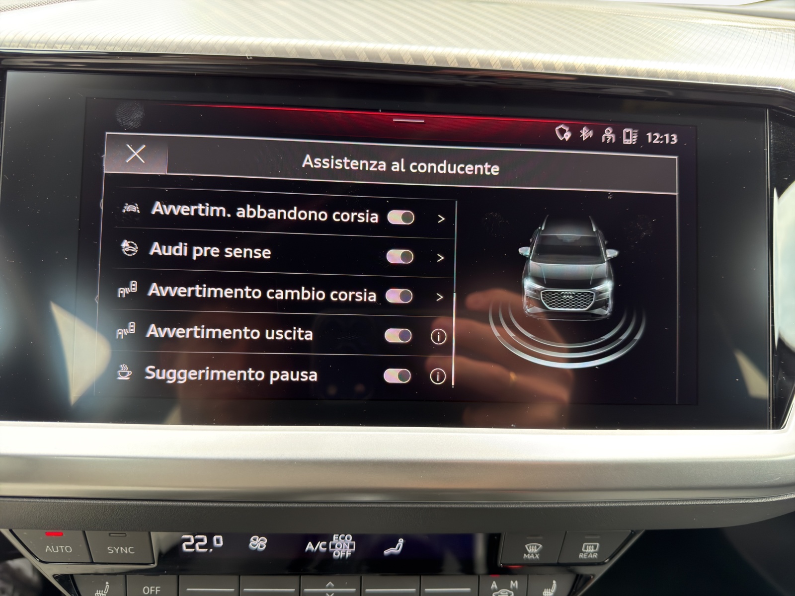 AUDI Q4 e-tron 40-image-16