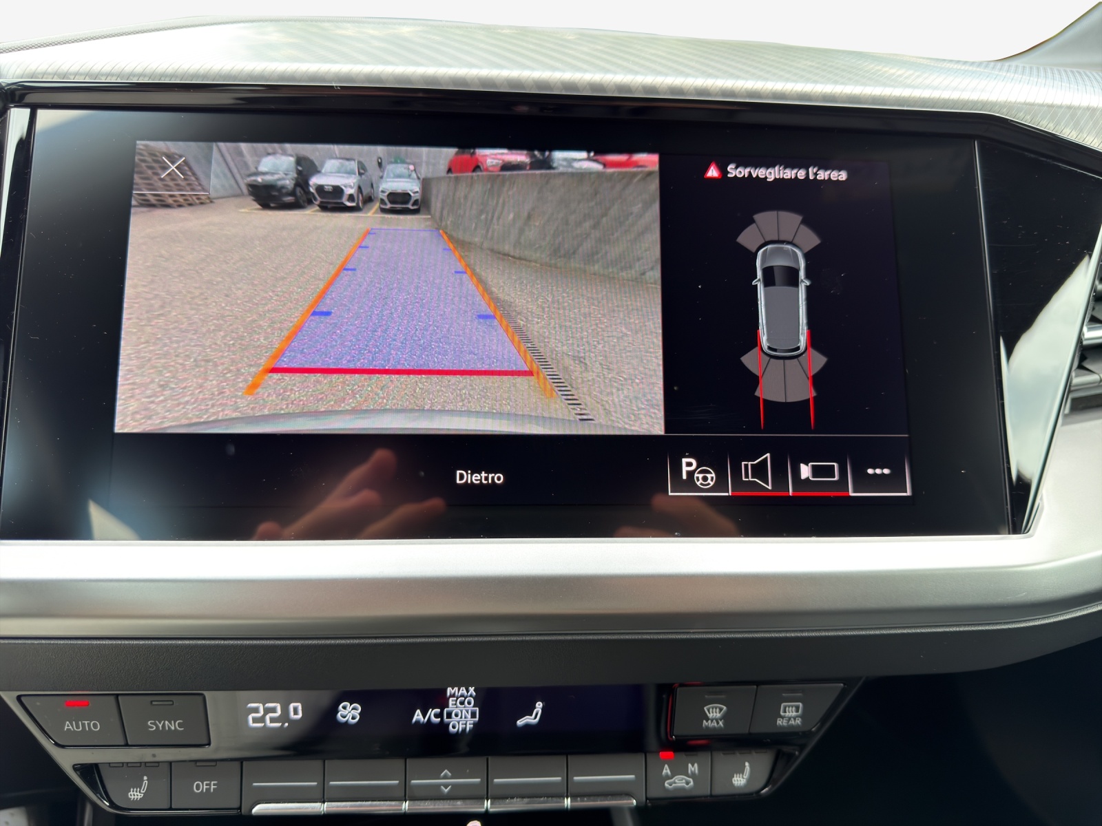 AUDI Q4 e-tron 40-image-14