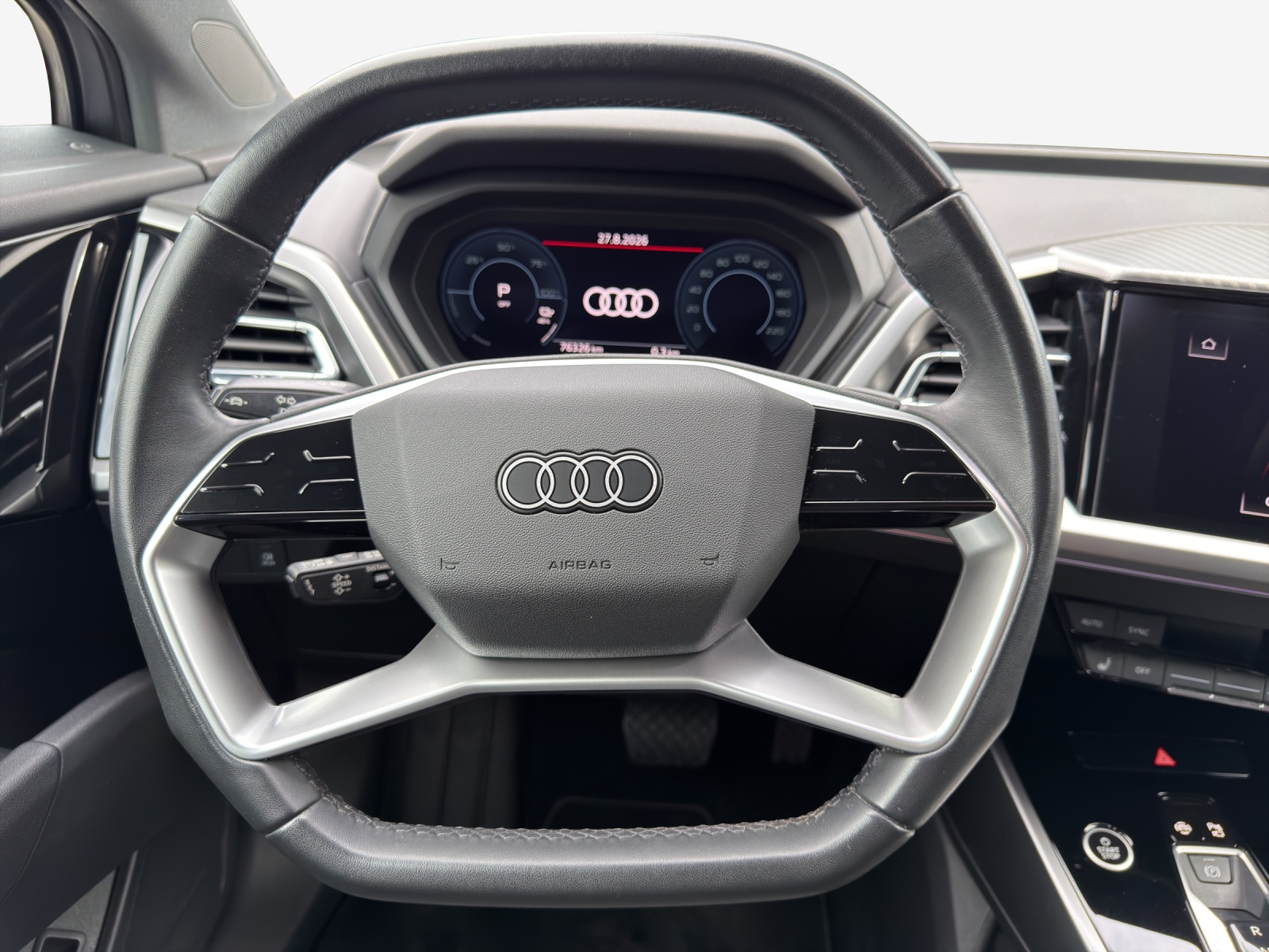 AUDI Q4 e-tron 40-image-10