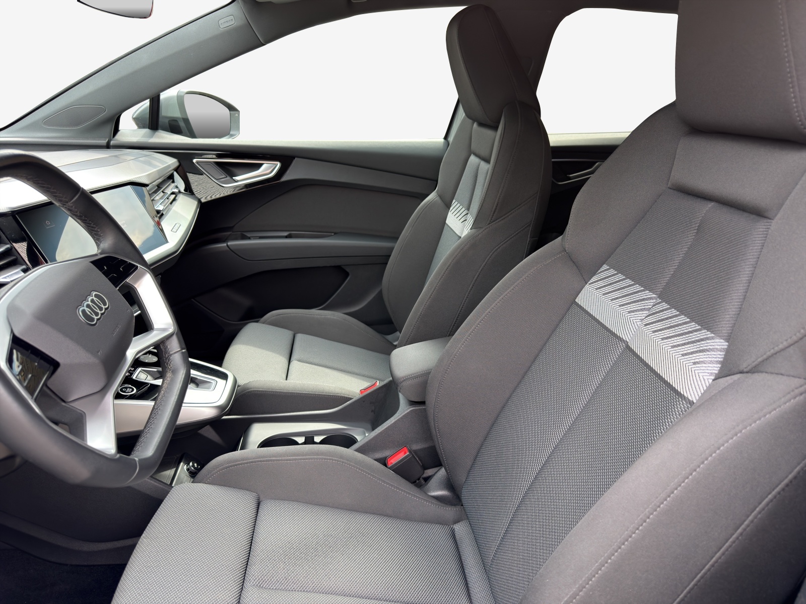 AUDI Q4 e-tron 40-image-8