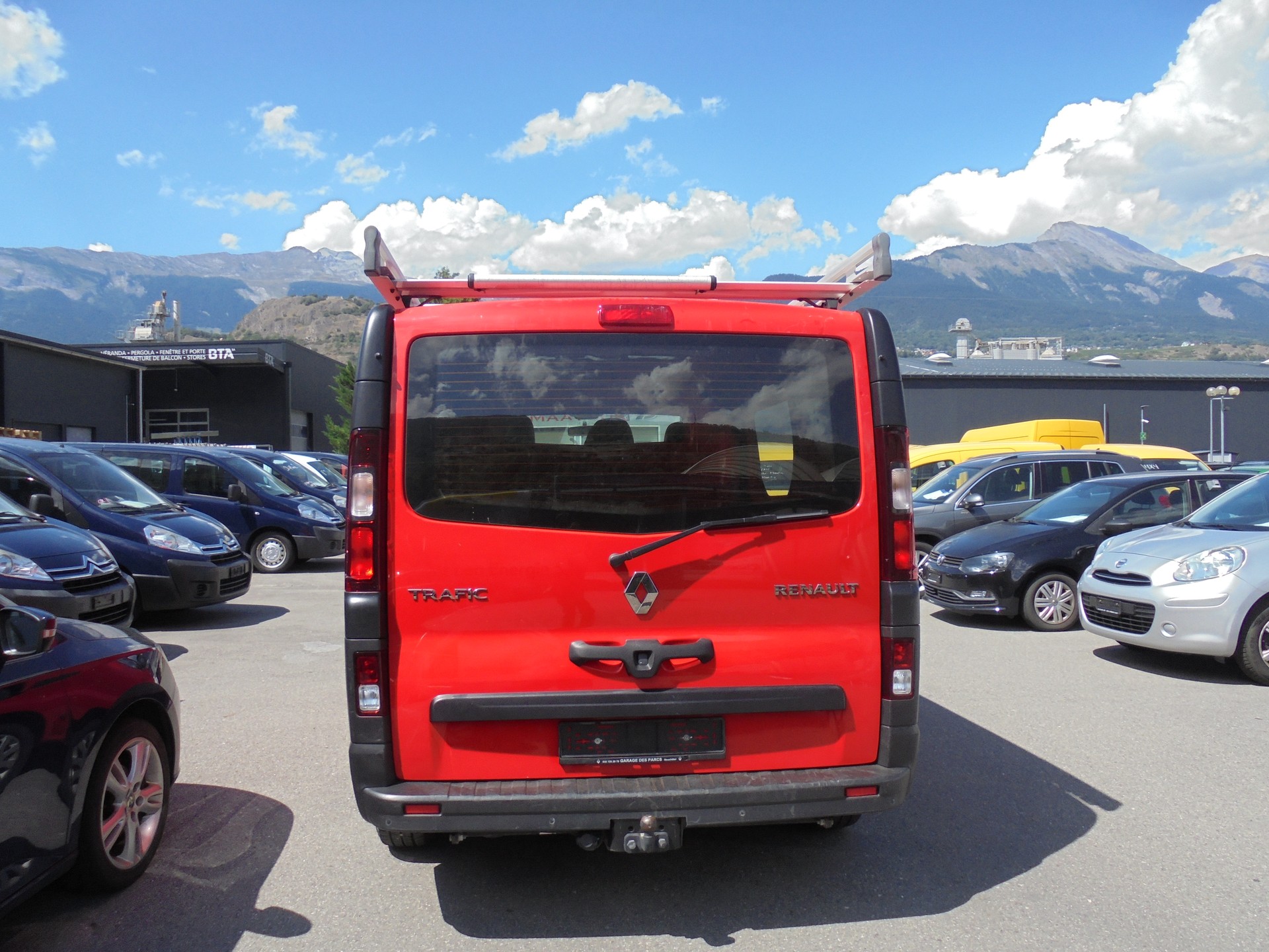 RENAULT Trafic 2.0 Energy dCi 120 3.0t Business L1H1-image-4