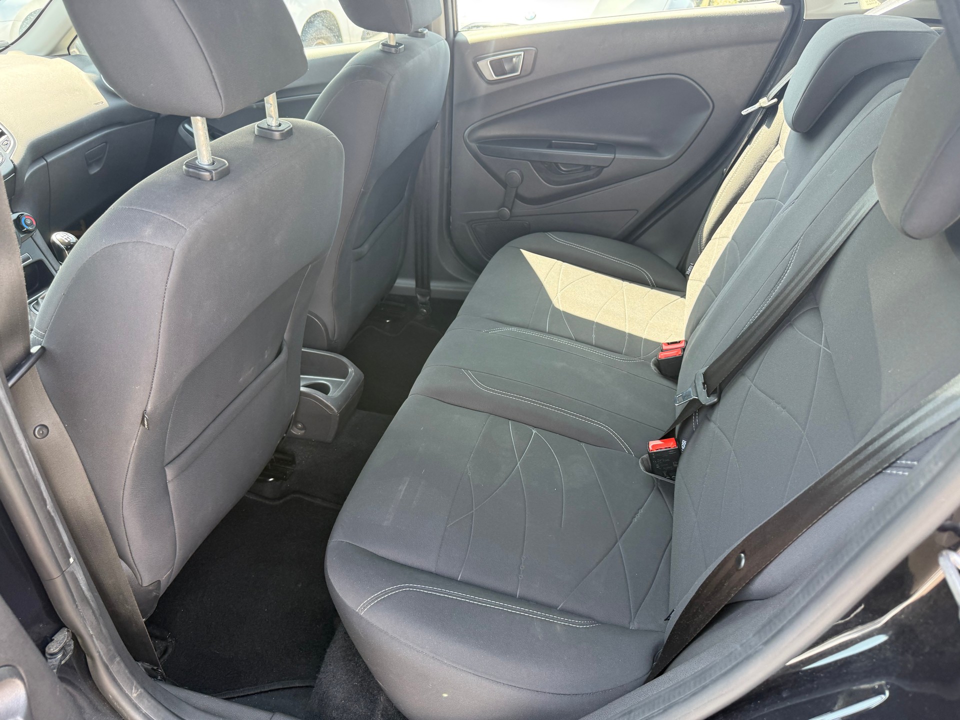 FORD Fiesta 1.0 SCTi Trend-image-9