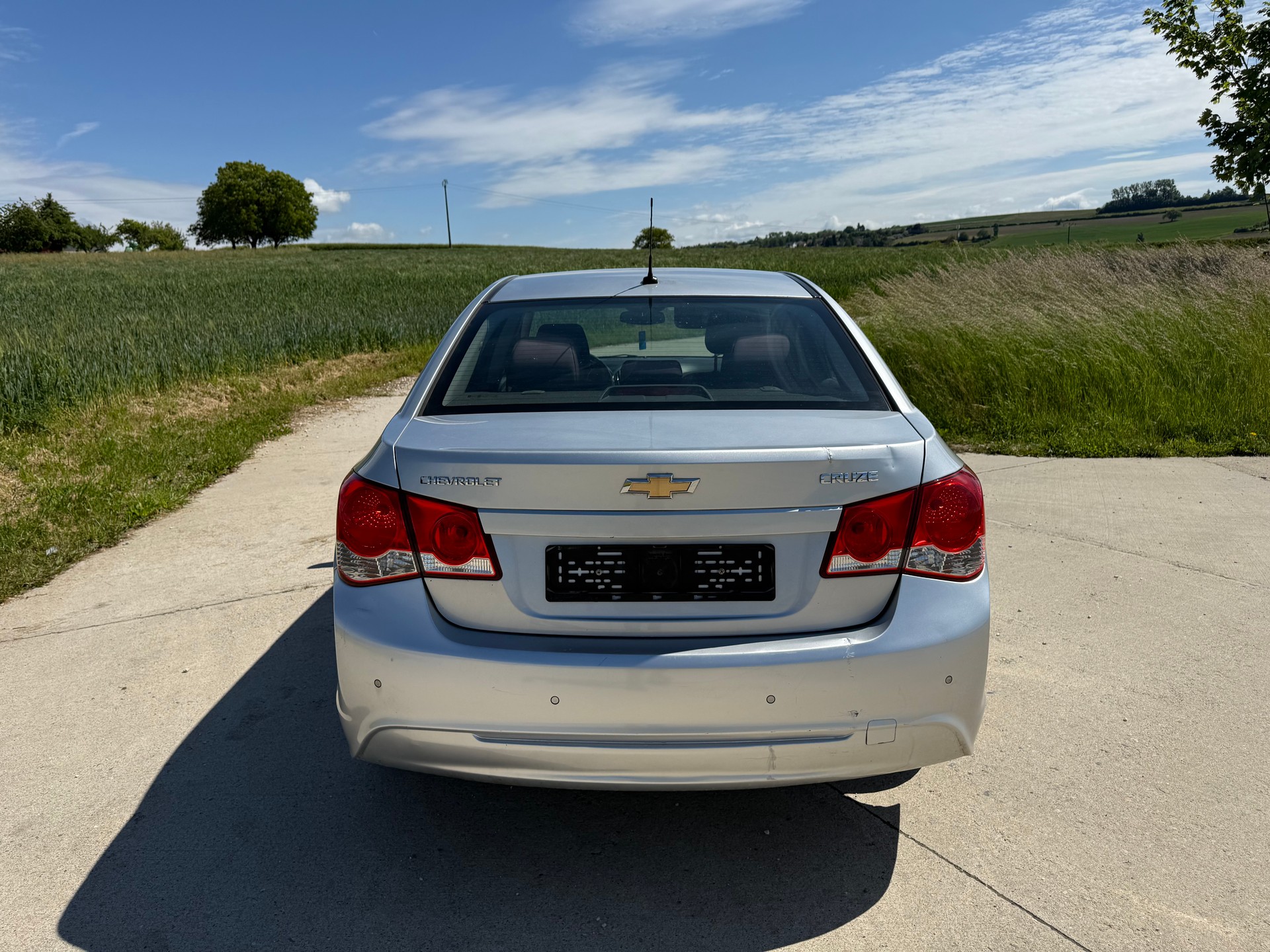 CHEVROLET Cruze Station Wagon 2.0 VCDi-image-3