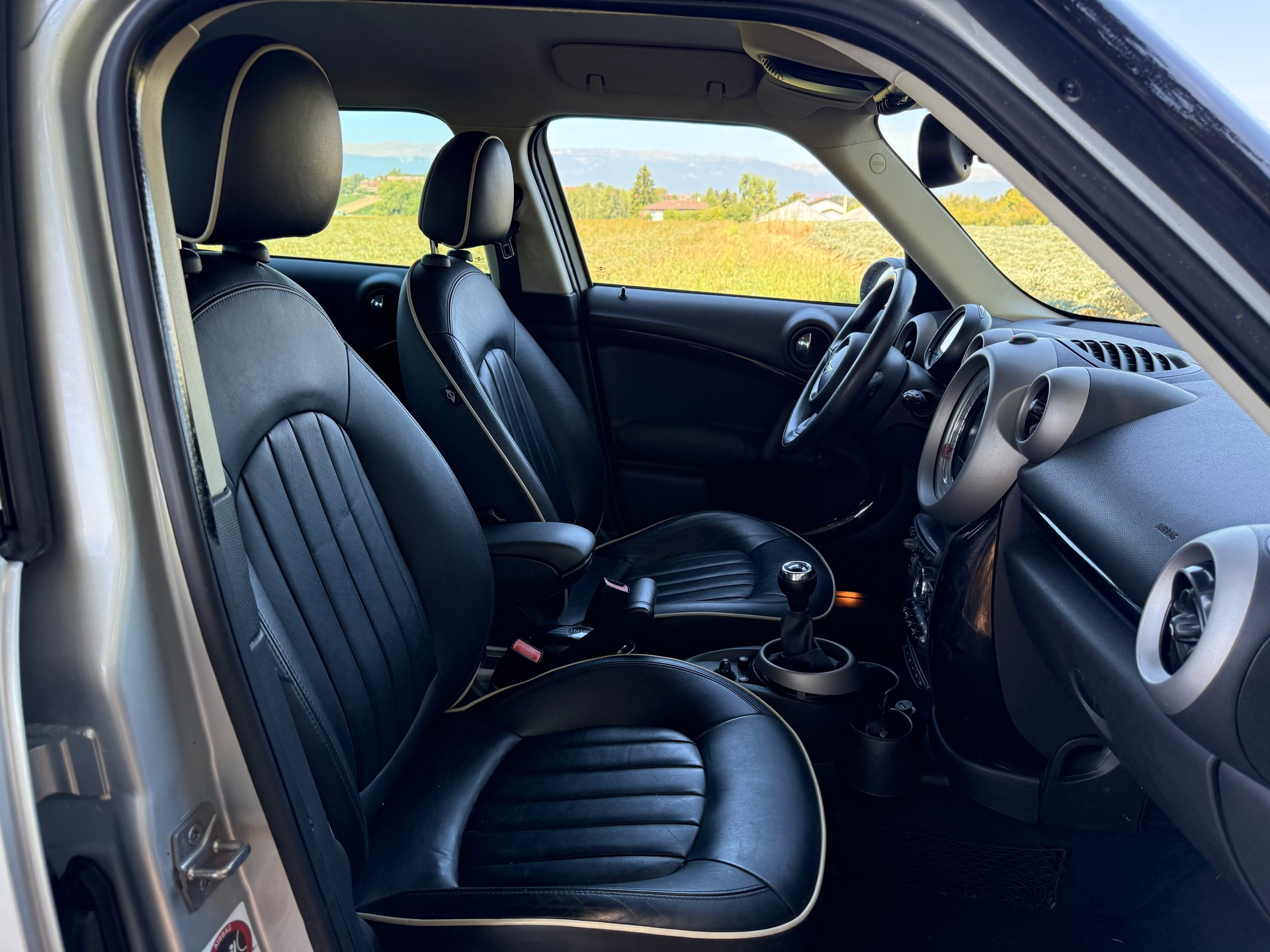 MINI Countryman Cooper S ALL4-image-11