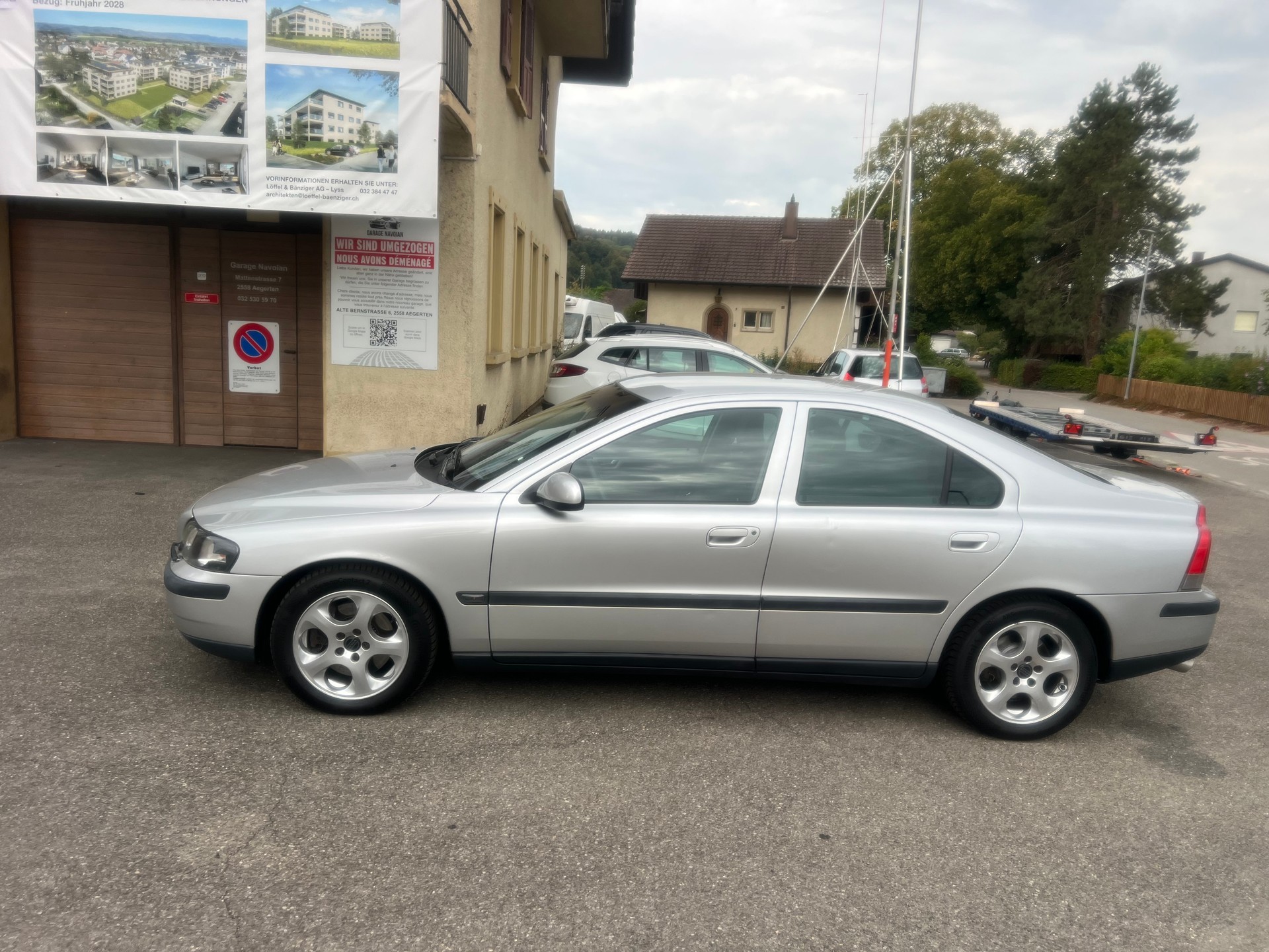 VOLVO S60 2.4T-image-3